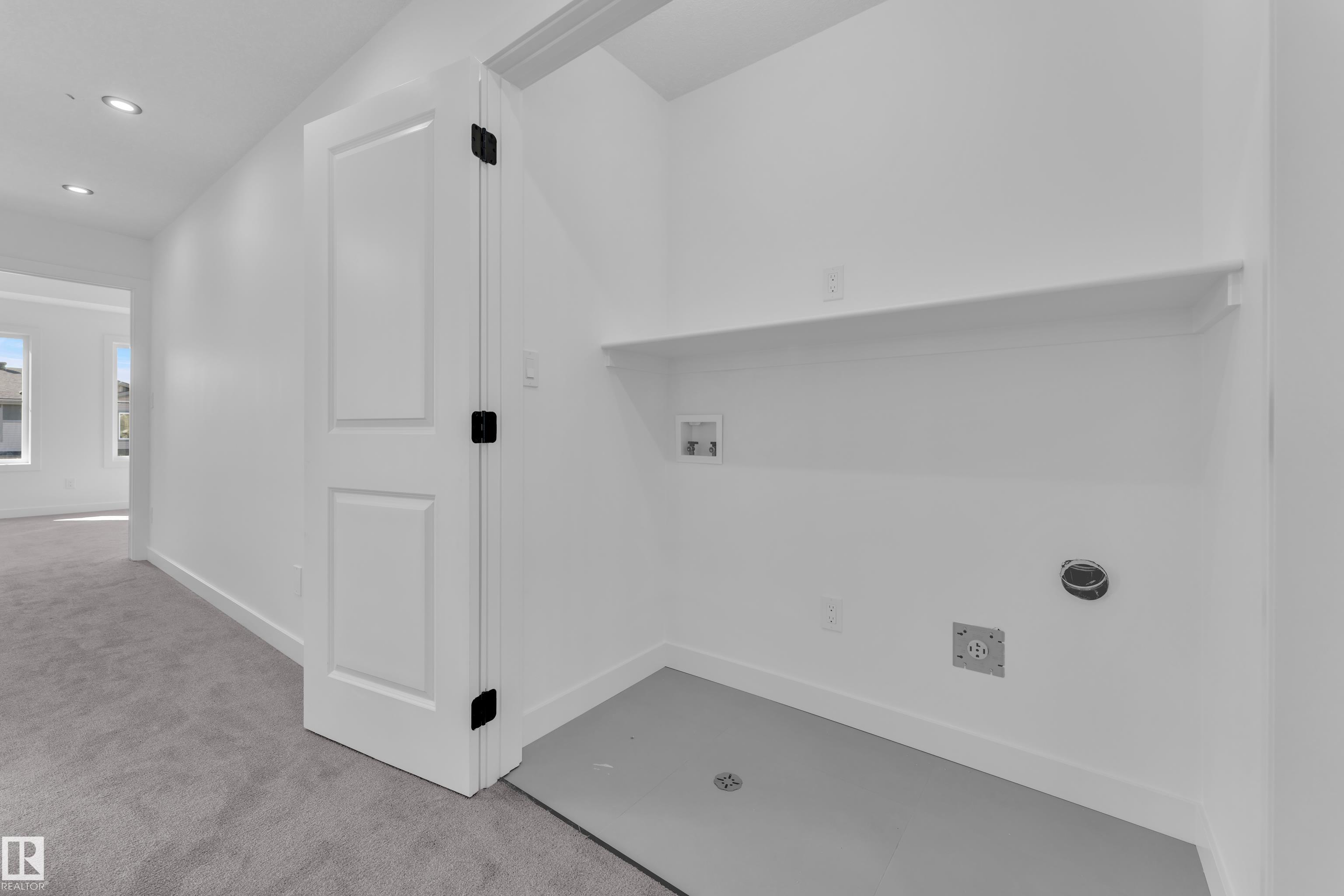 Photo 32 at 3610 40 Avenue, Azur, Beaumont