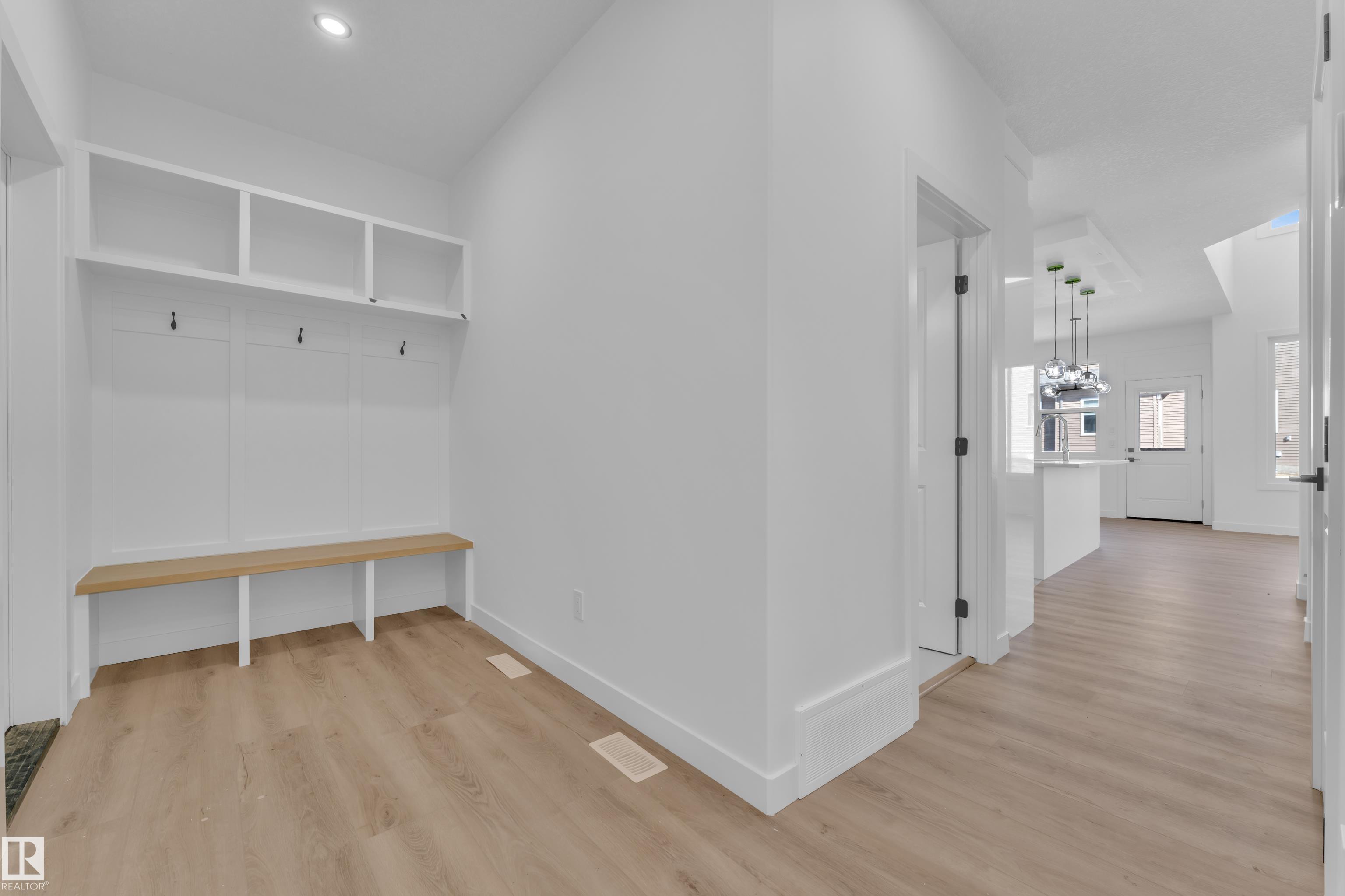 Photo 7 at 3610 40 Avenue, Azur, Beaumont