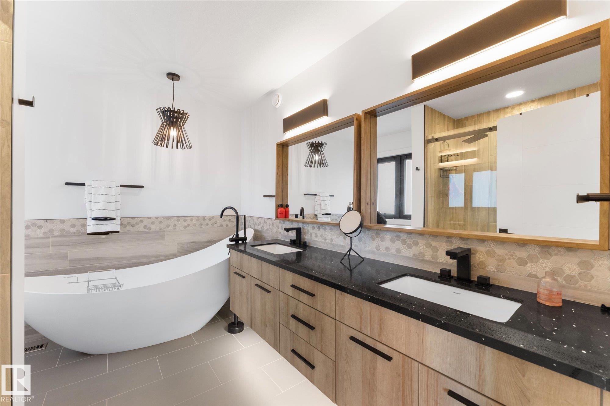 Photo 27 at 9 Brunswyck Crescent, Fenwyck, Spruce Grove