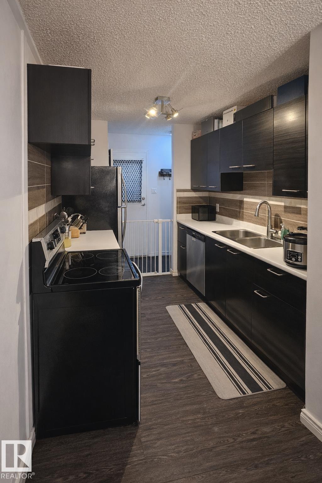 Picture for 844 ERIN PL NW