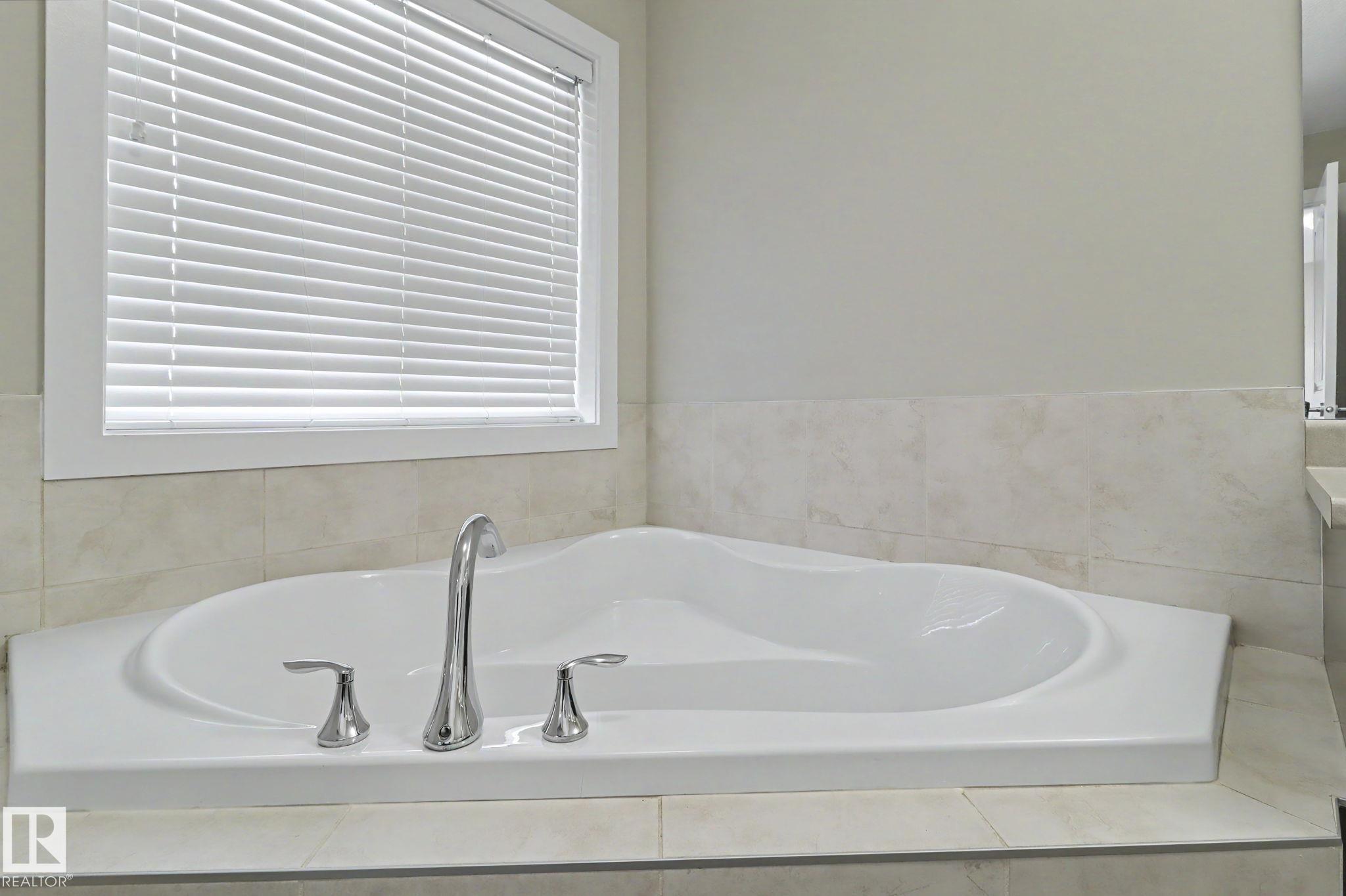 Photo 24 at 2547 Amerongen Crescent SW, Allard, Edmonton