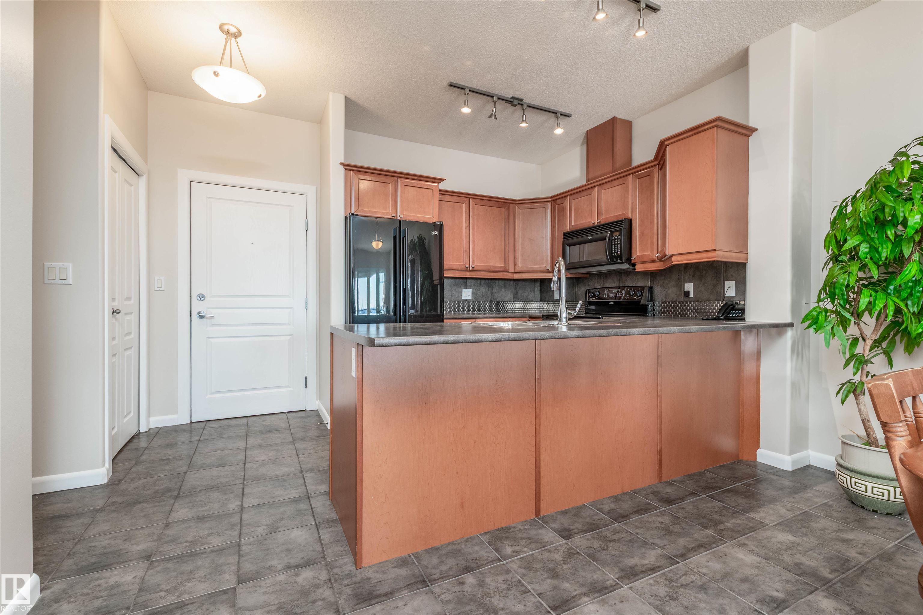 Photo 6 at 439 - 300 Palisades Way, Centennial Village, Sherwood Park