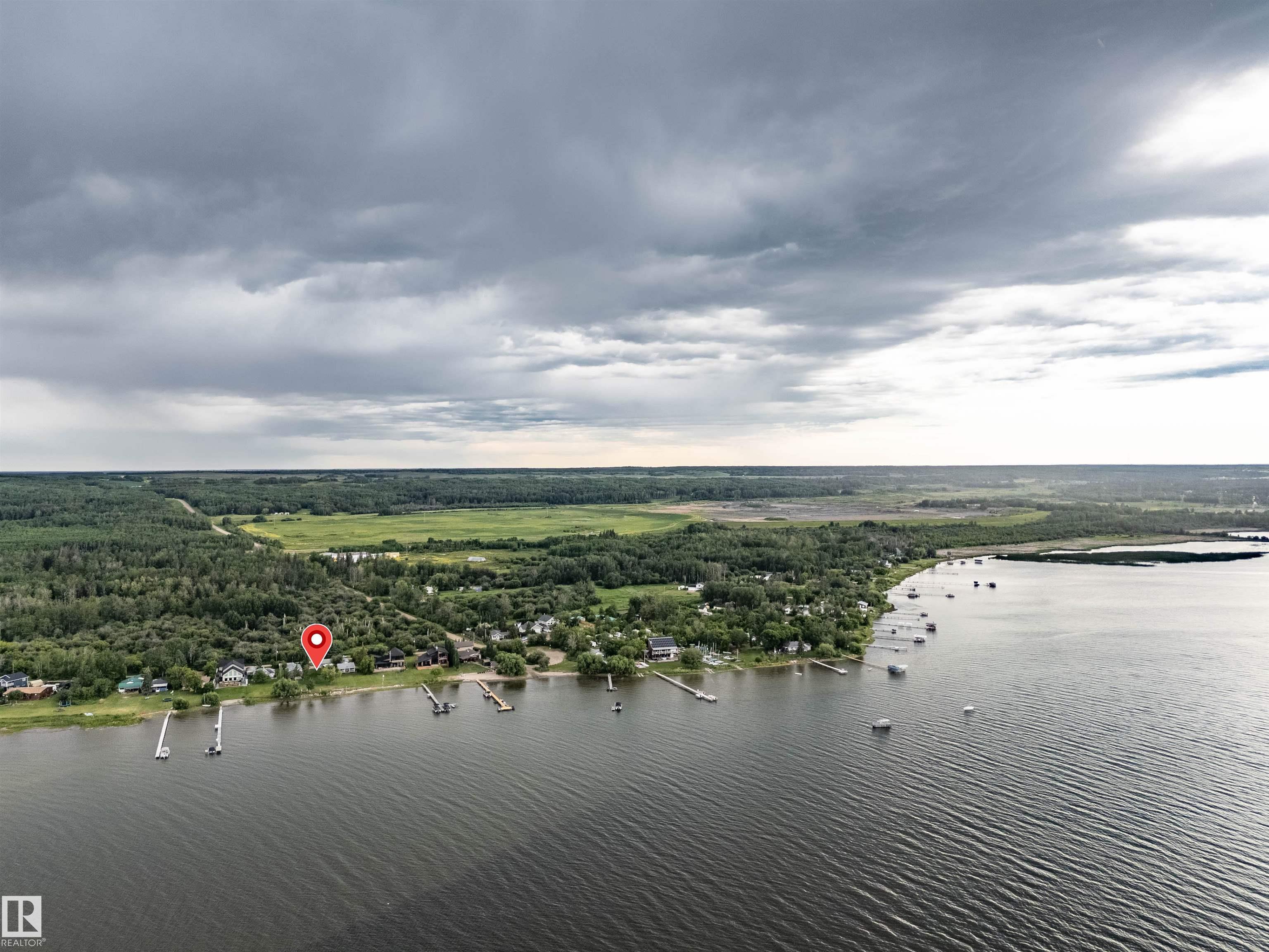 Photo 13 at 53026 Rge Road 43, Wabamun Beach, Rural Parkland County