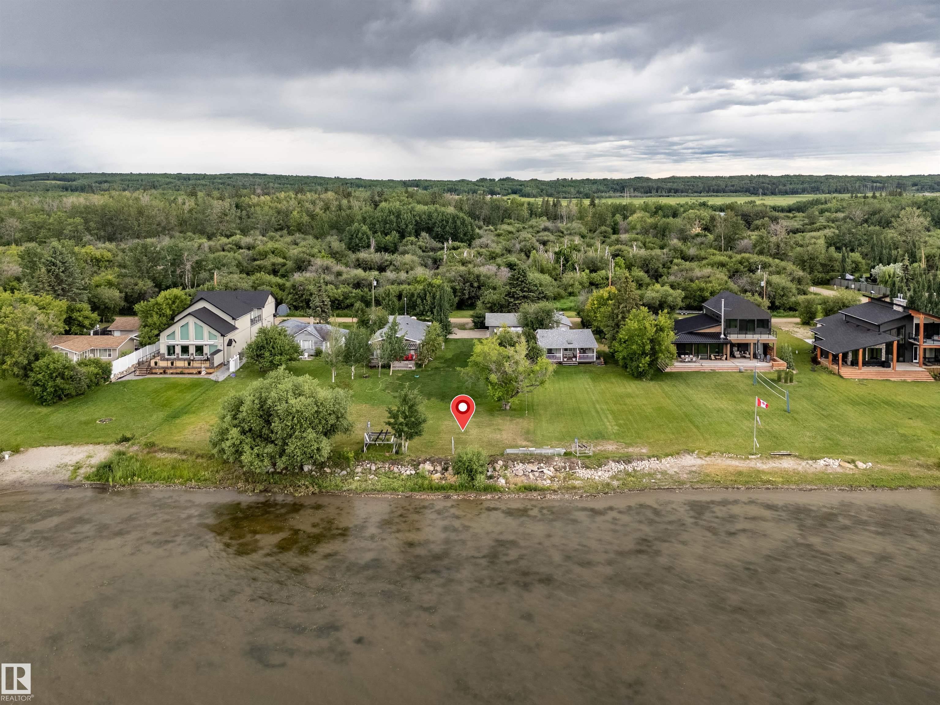 Photo 16 at 53026 Rge Road 43, Wabamun Beach, Rural Parkland County