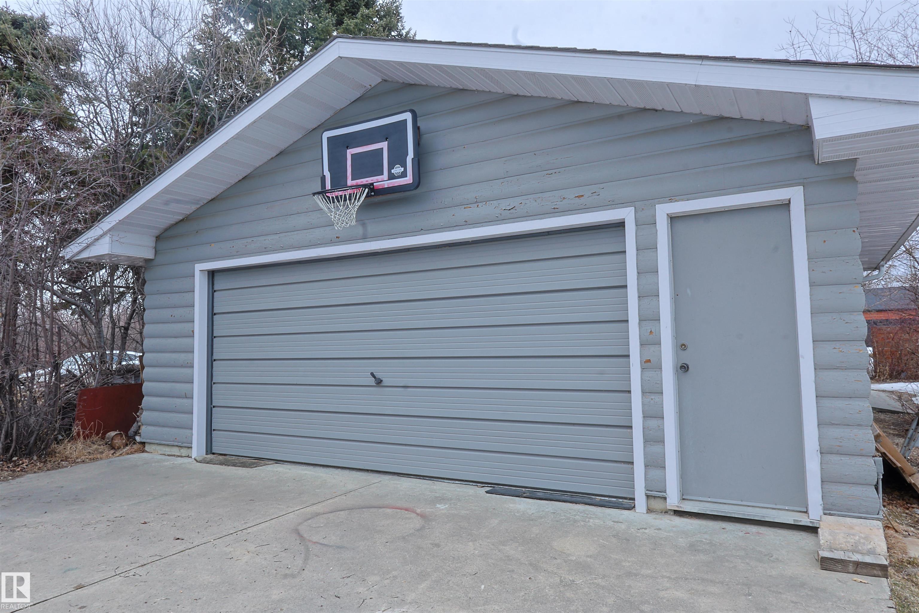 Photo 18 at 53026 Rge Road 43, Wabamun Beach, Rural Parkland County