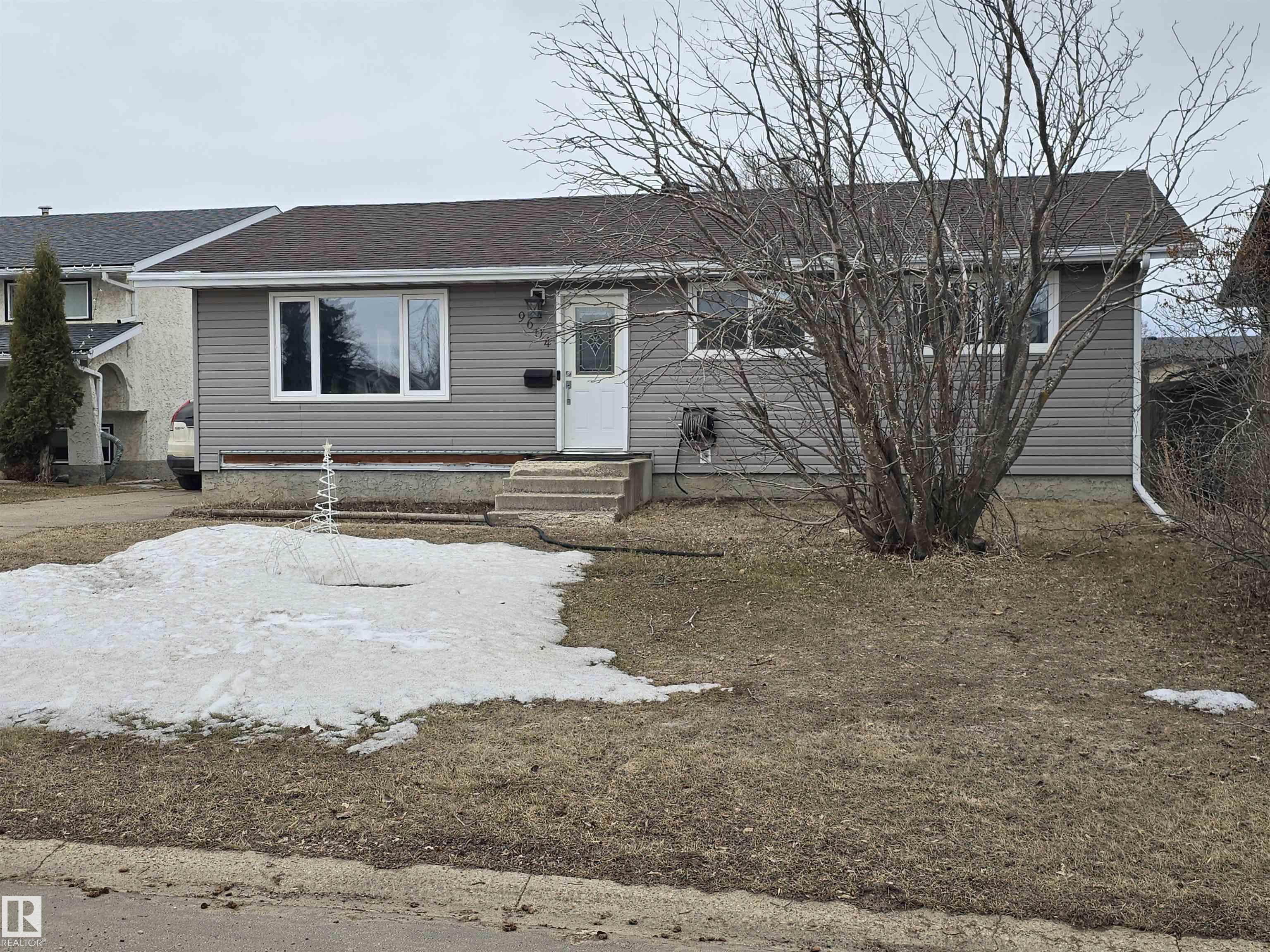 9604 98a Street, Morinville