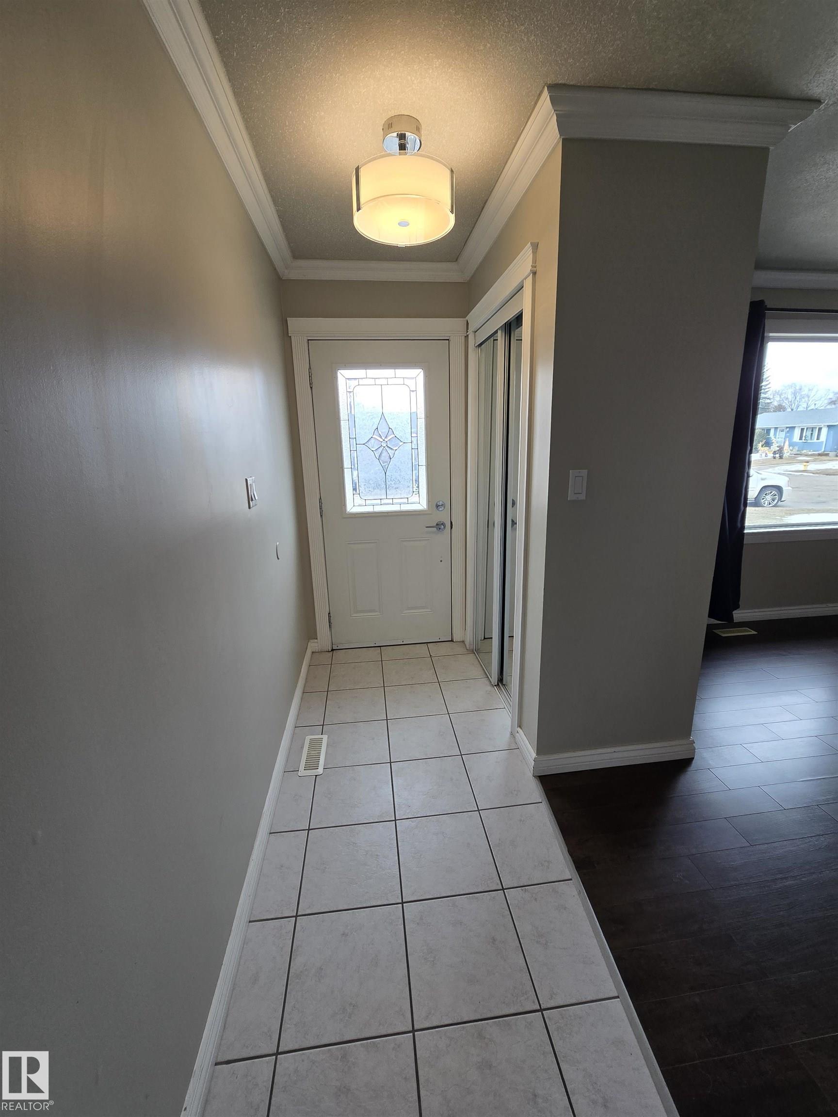 Photo 23 at 9604 98a Street, Morinville