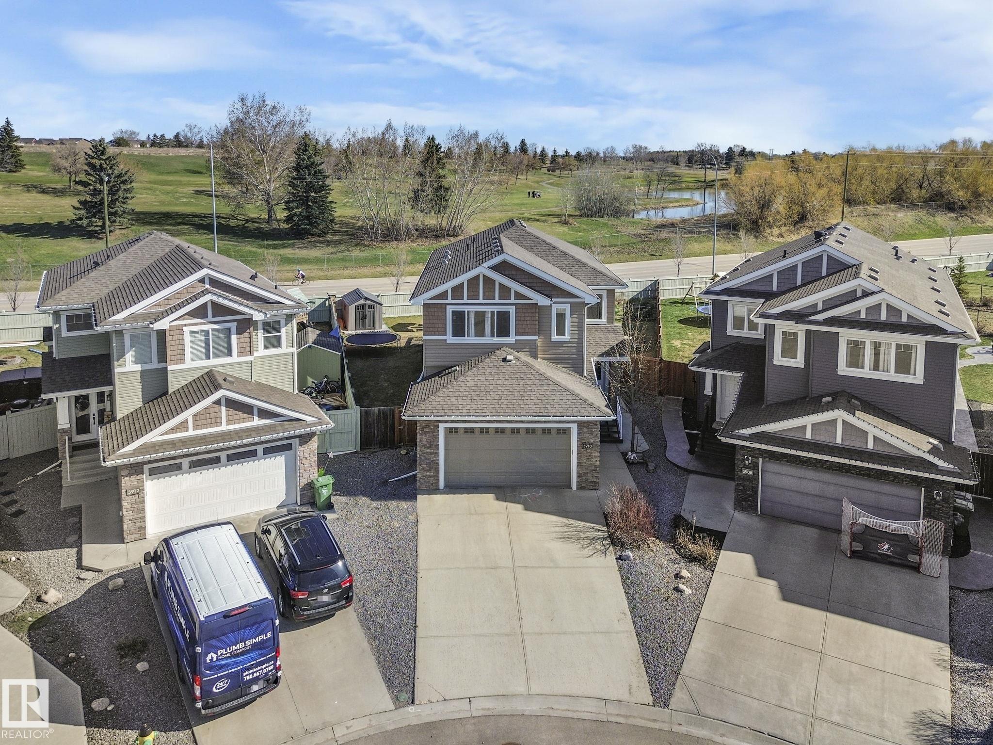 3910 49 Avenue, Forest Heights, Beaumont