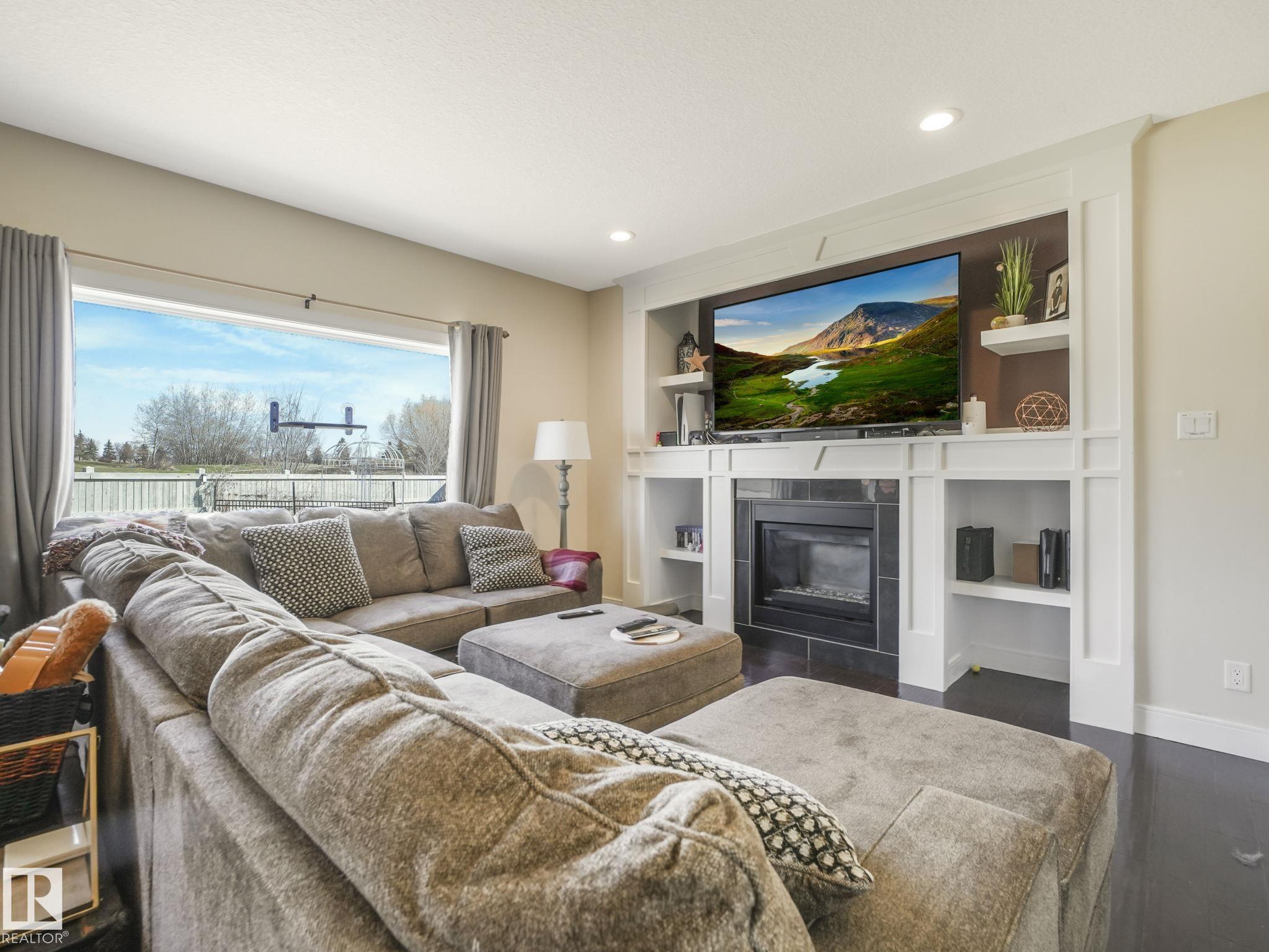 Photo 24 at 3910 49 Avenue, Forest Heights, Beaumont