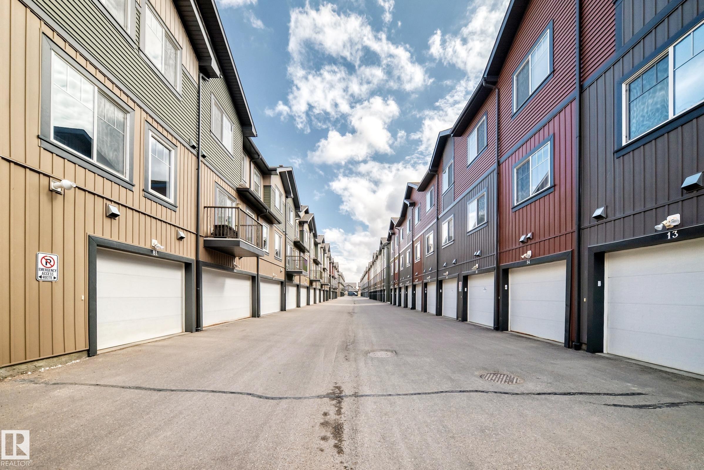 https://zimg.paragon.ice.com/ParagonImages/Property/PM/RAE/225394827/51/0/0/76a0ca3dc75e5609a4139cf5aee07f59/1/a8dd74aa1fb4f65cce4f73447edd2ed2/225394827-0d75b829-dc0f-410e-a2a9-0cc929ec1bff.JPG