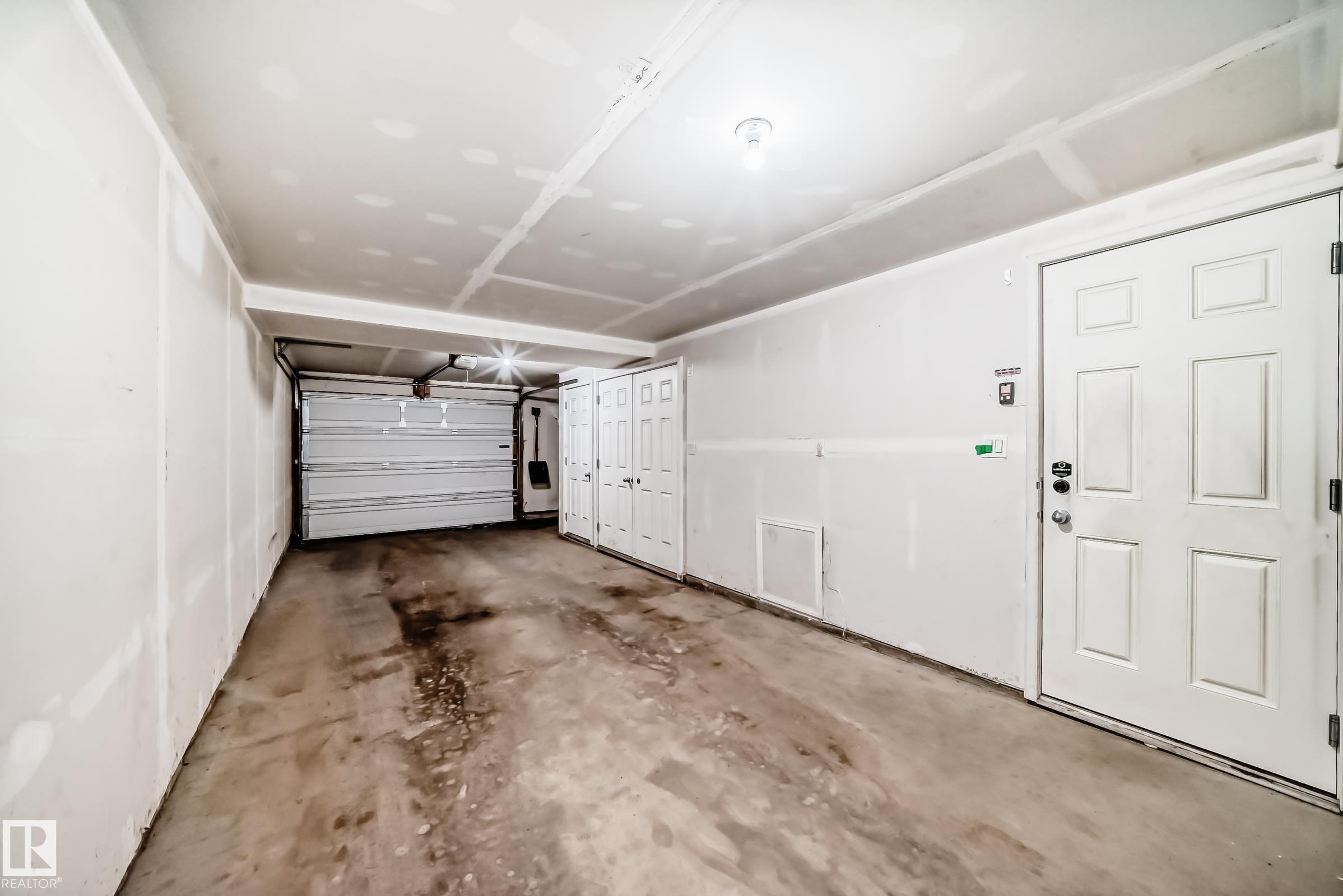 https://zimg.paragon.ice.com/ParagonImages/Property/PM/RAE/225394827/53/0/0/8e1bae3e543c4d3a62b2f24d21e271da/1/a8dd74aa1fb4f65cce4f73447edd2ed2/225394827-37a5d121-5bb3-4337-9d15-a31112add404.JPG