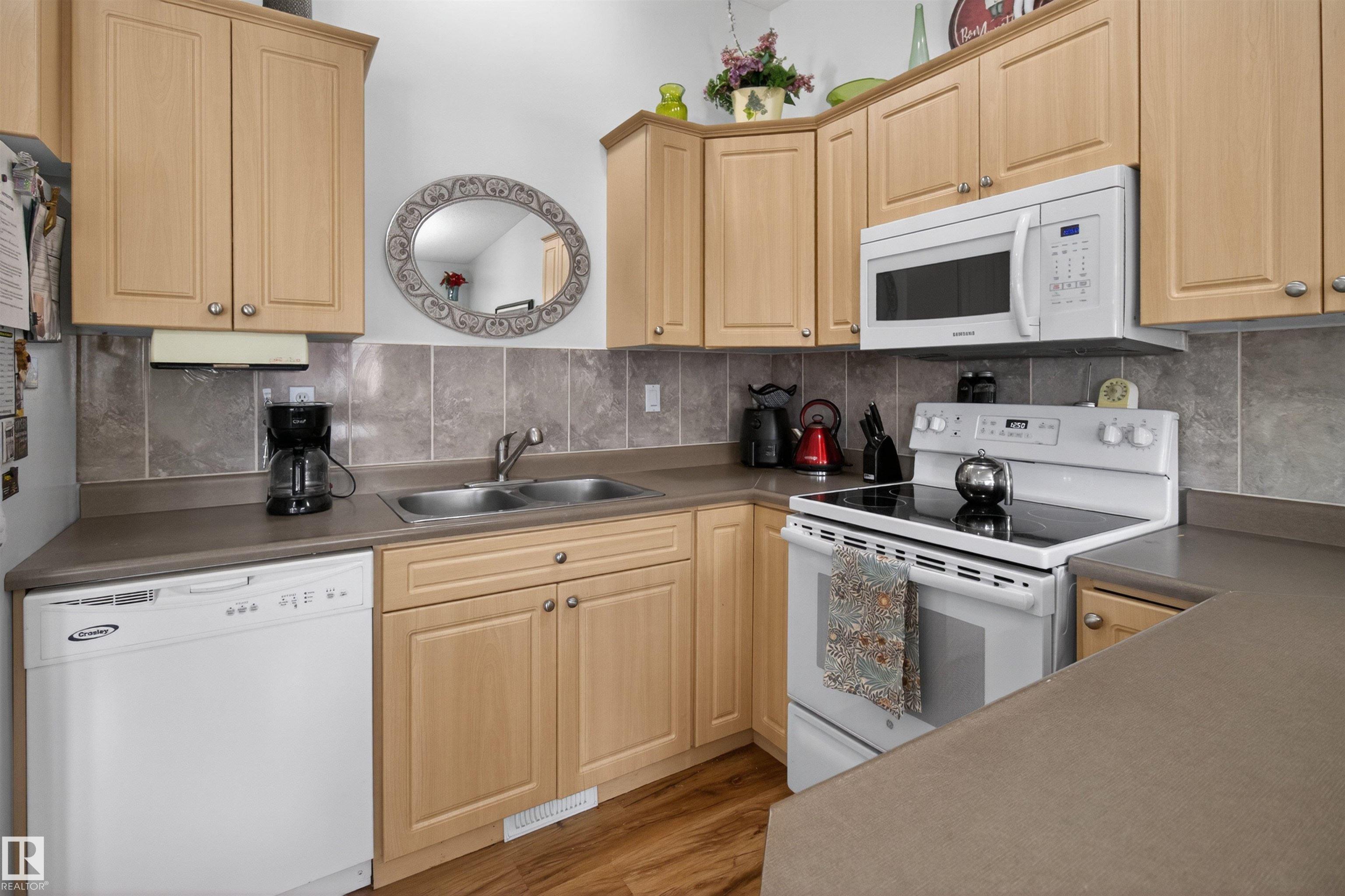 Photo 18 at 202 - 10502 101 Avenue, Morinville