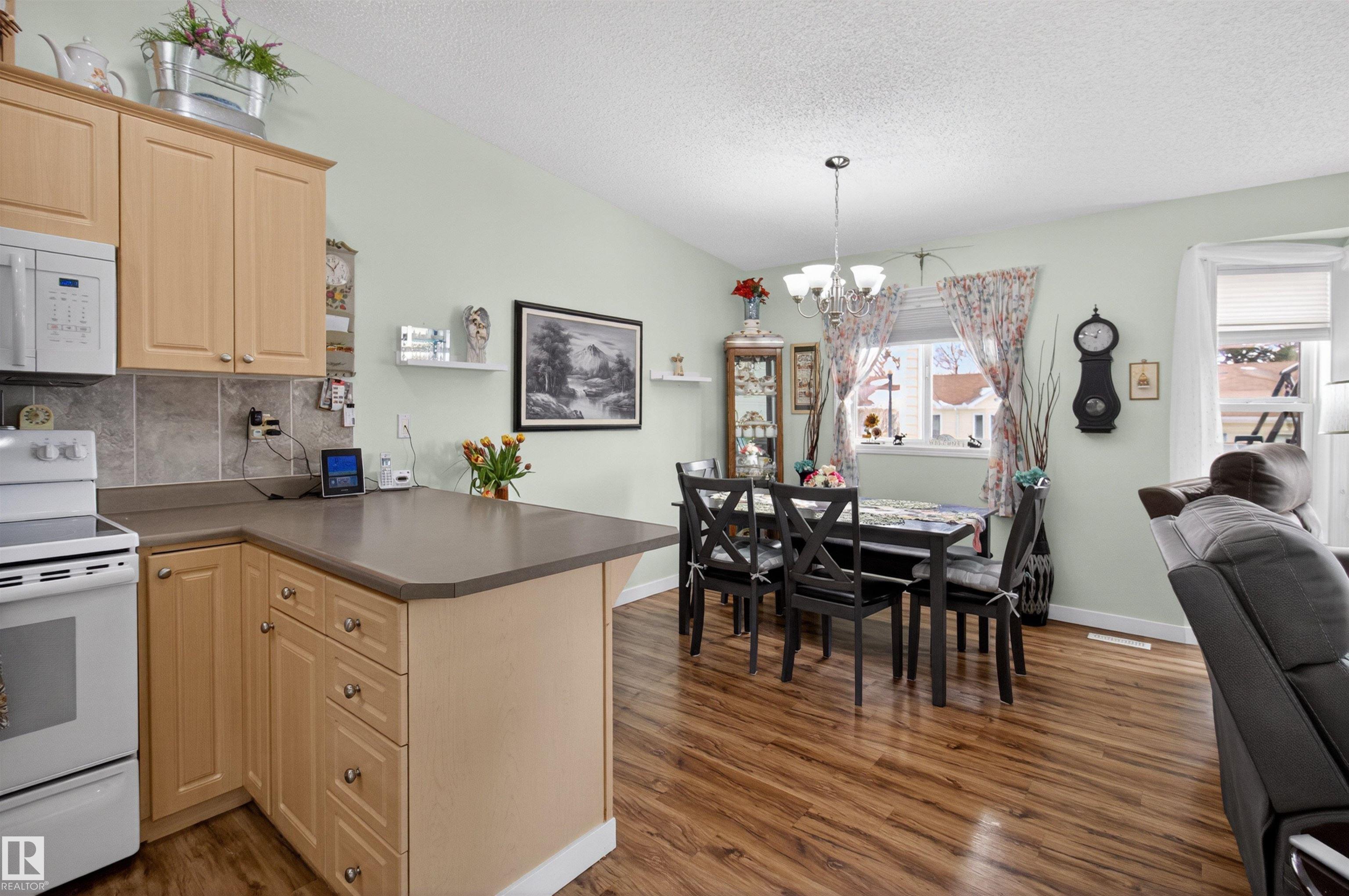 Photo 21 at 202 - 10502 101 Avenue, Morinville