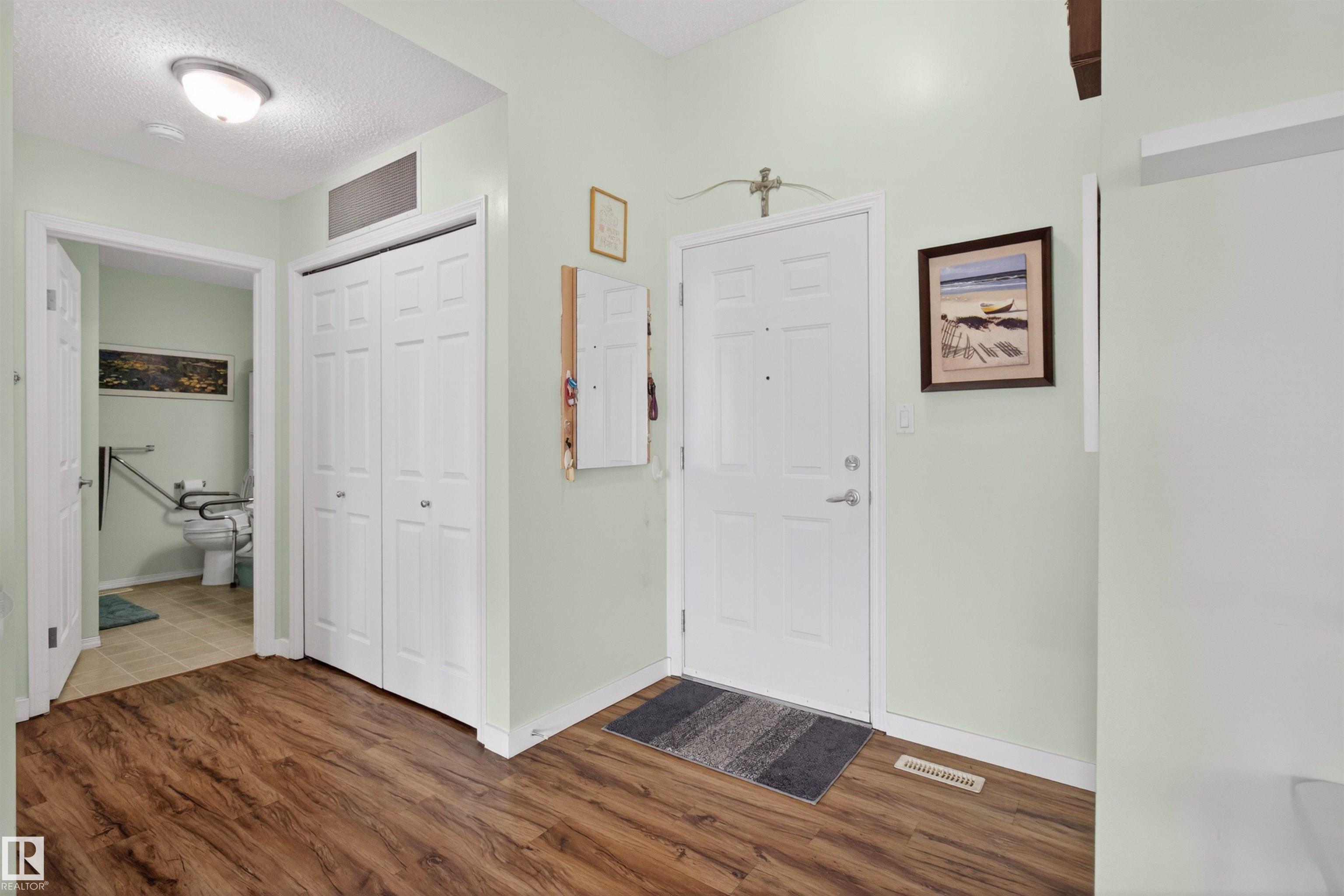 202 - 10502 101 Avenue, Morinville