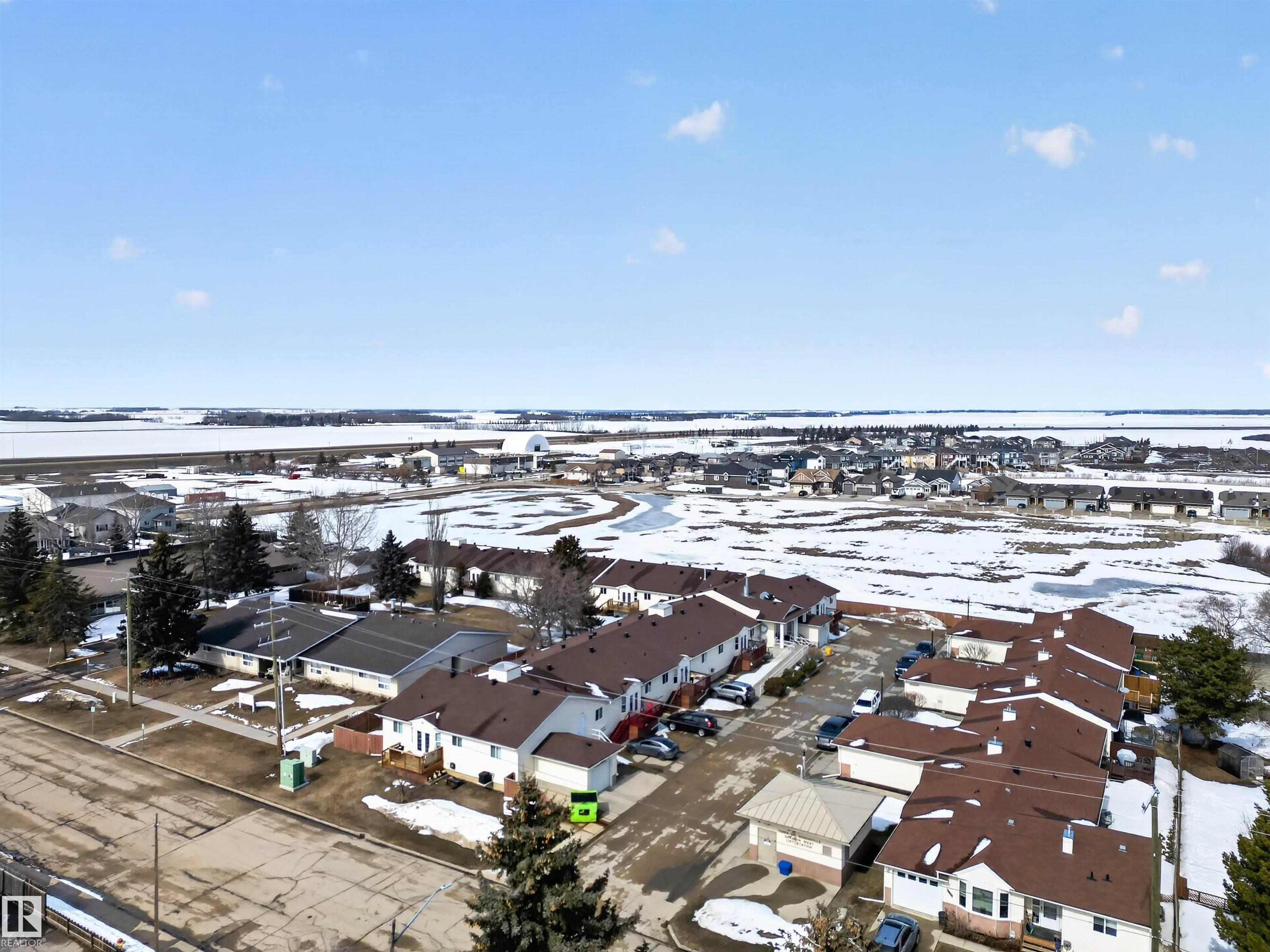 Photo 36 at 202 - 10502 101 Avenue, Morinville