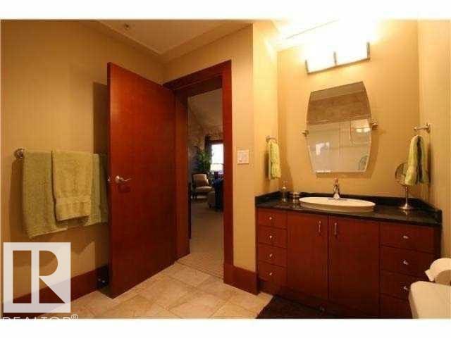 https://zimg.paragon.ice.com/ParagonImages/Property/PM/RAE/225394834/30/0/0/0899c68238848bcc18e9bf10c8a5a400/1/a0c0aa1750238208fd10f2ae9d2b05be/225394834-0DAEB868-464E-45B7-A64B-4B09BA2FA75A.JPG