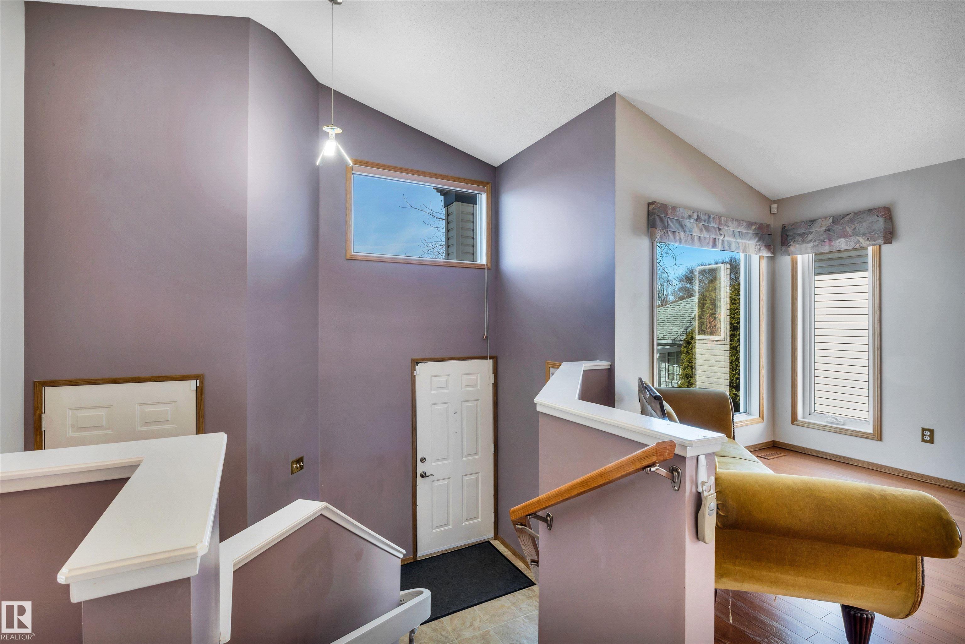 5 Donald Place, Deer Ridge, St. Albert