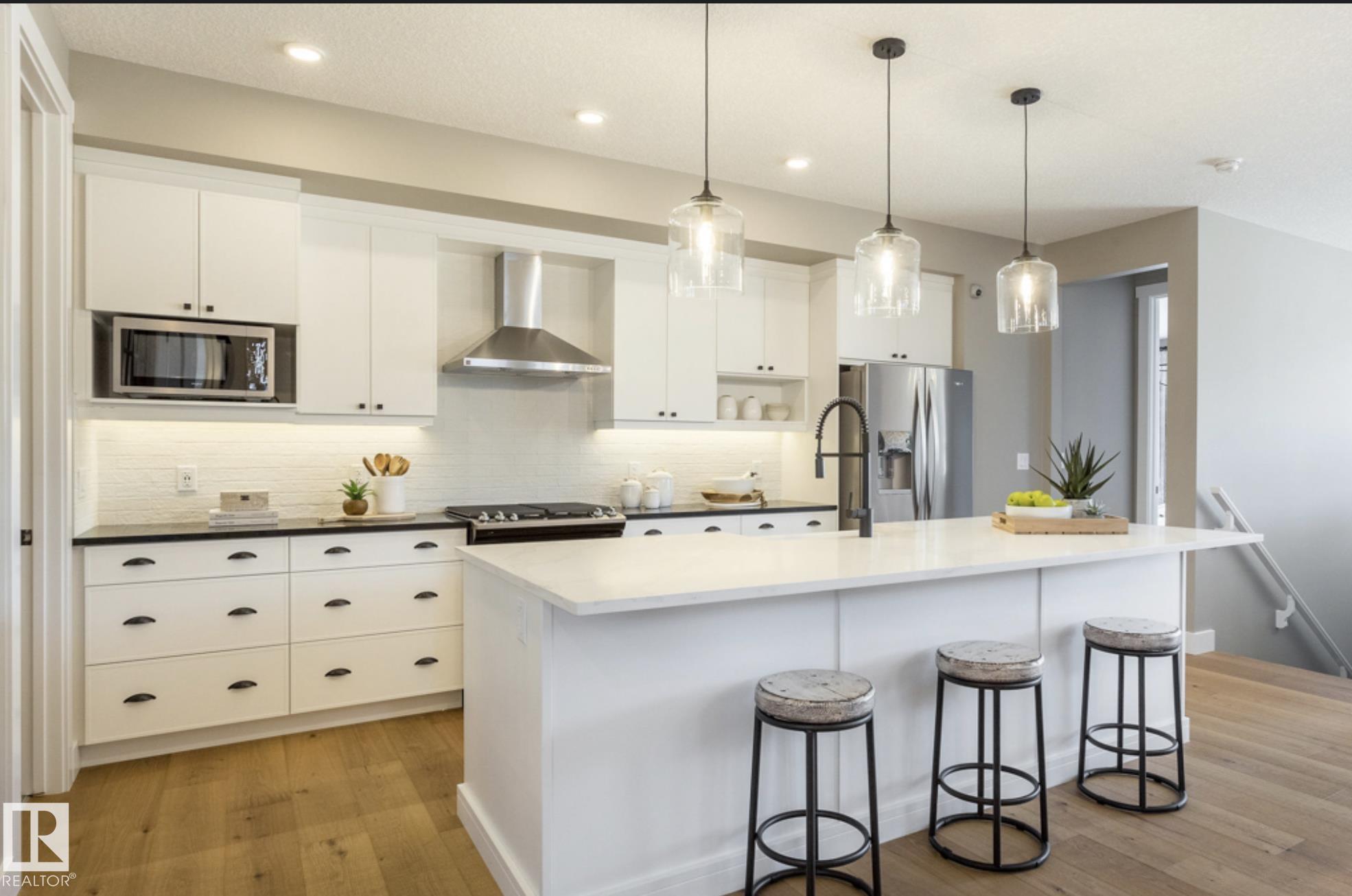 100 Redpoll Wynd, Riverside, St. Albert