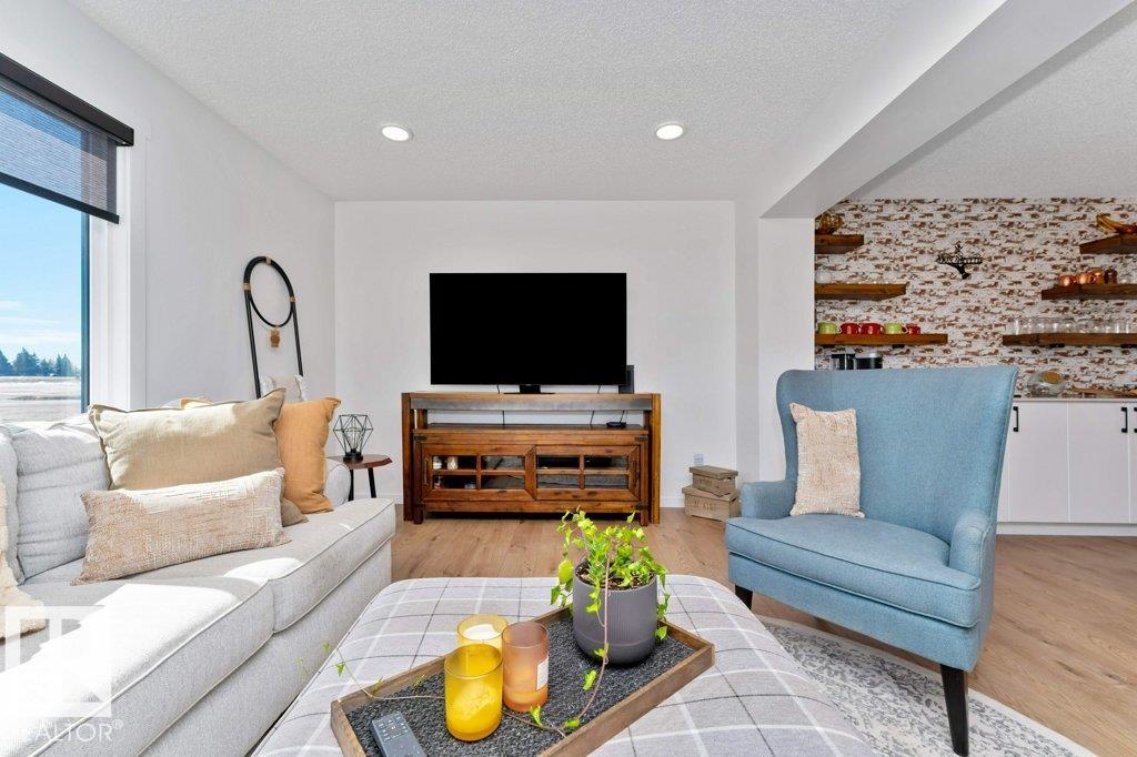 Photo 14 at 1269 Mcleod Avenue, Easton, Spruce Grove