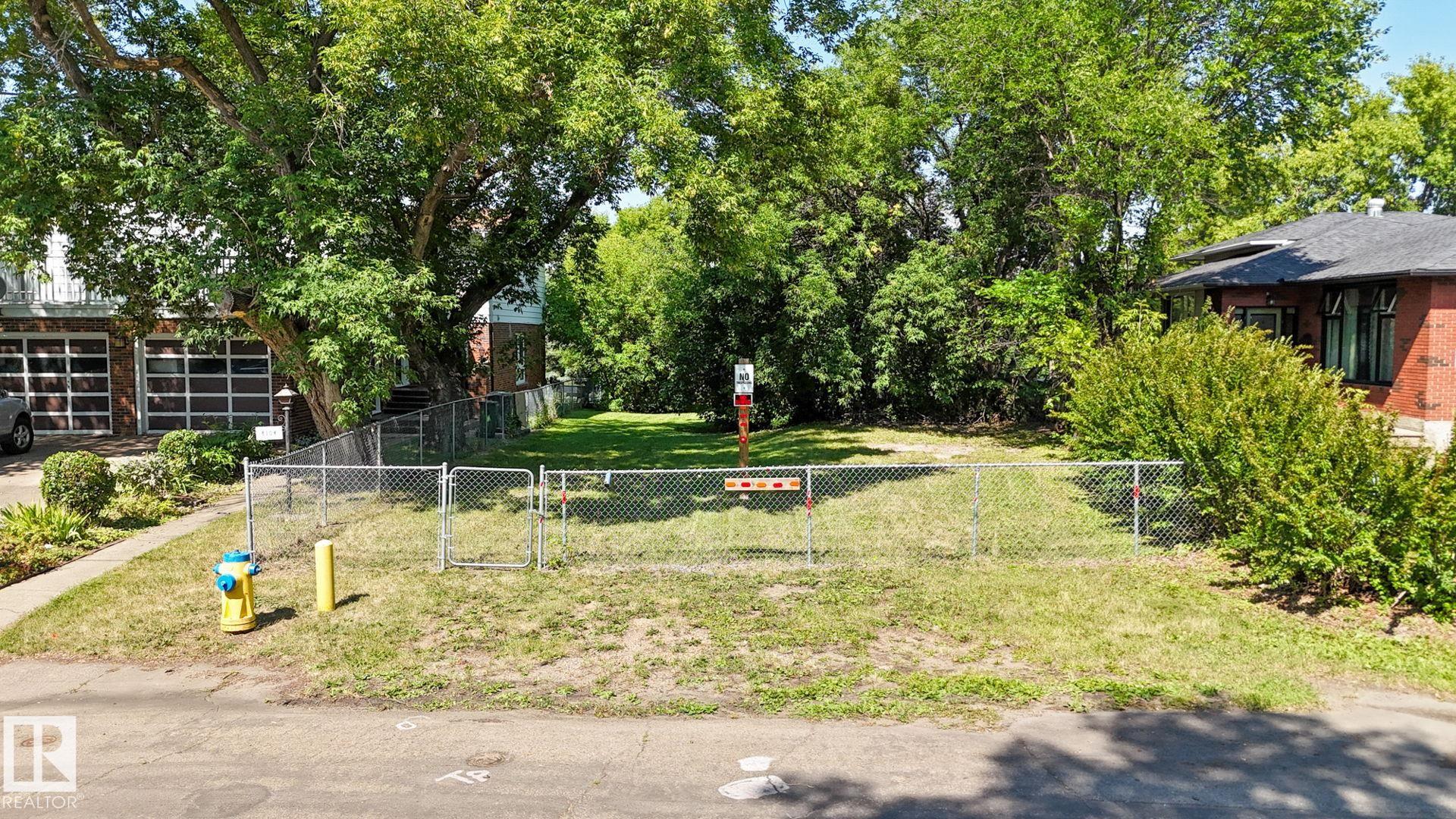 8028 Rowland Road NW, Forest Heights, Edmonton