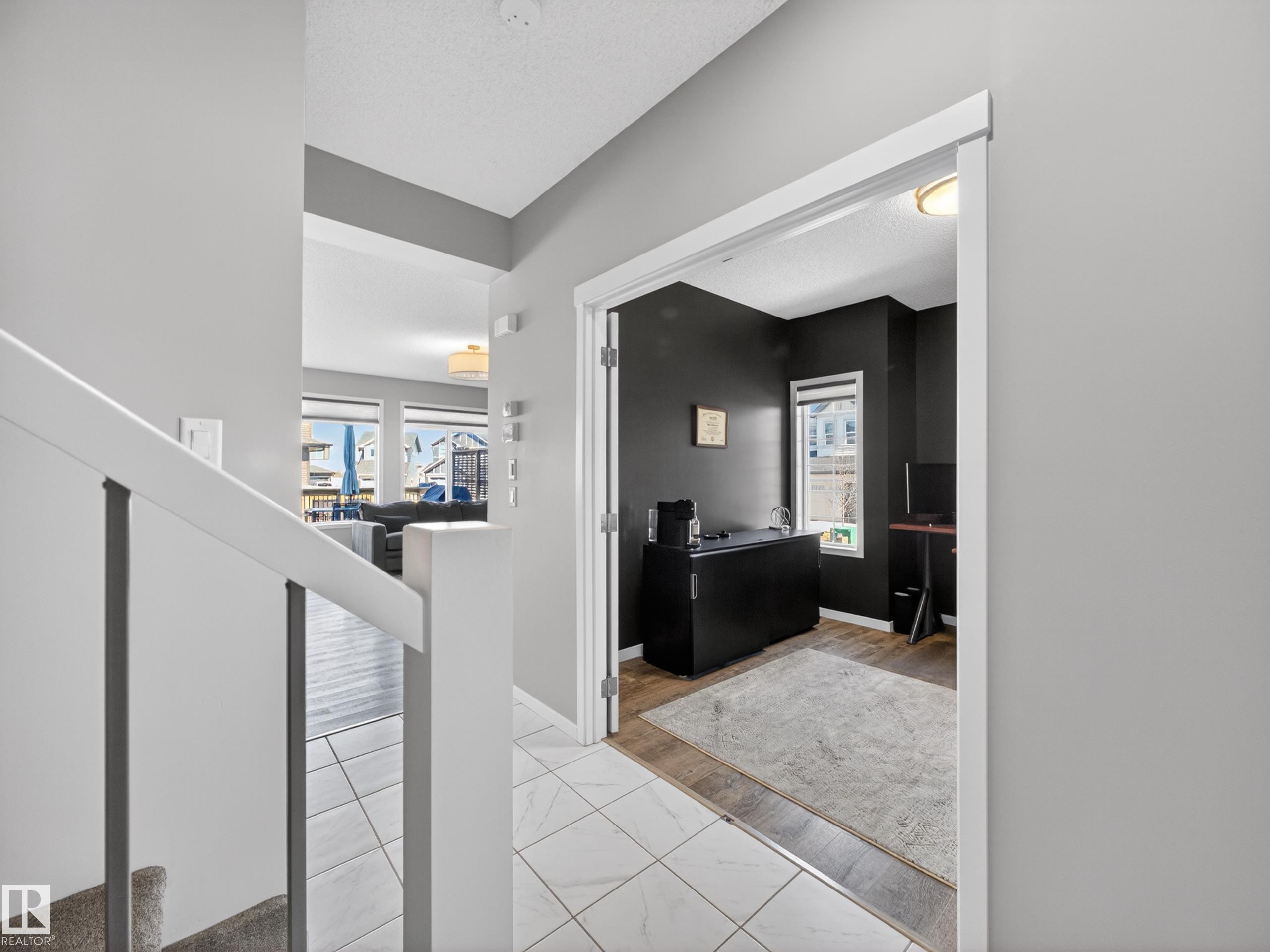 https://zimg.paragon.ice.com/ParagonImages/Property/PM/RAE/225394879/11/0/0/110efcae53fee9e259f036362e951826/1/826de56770032de60a525d66d87b8f83/225394879-c14a35ef-9ae6-4044-9ff6-5283787b8f3d.JPG