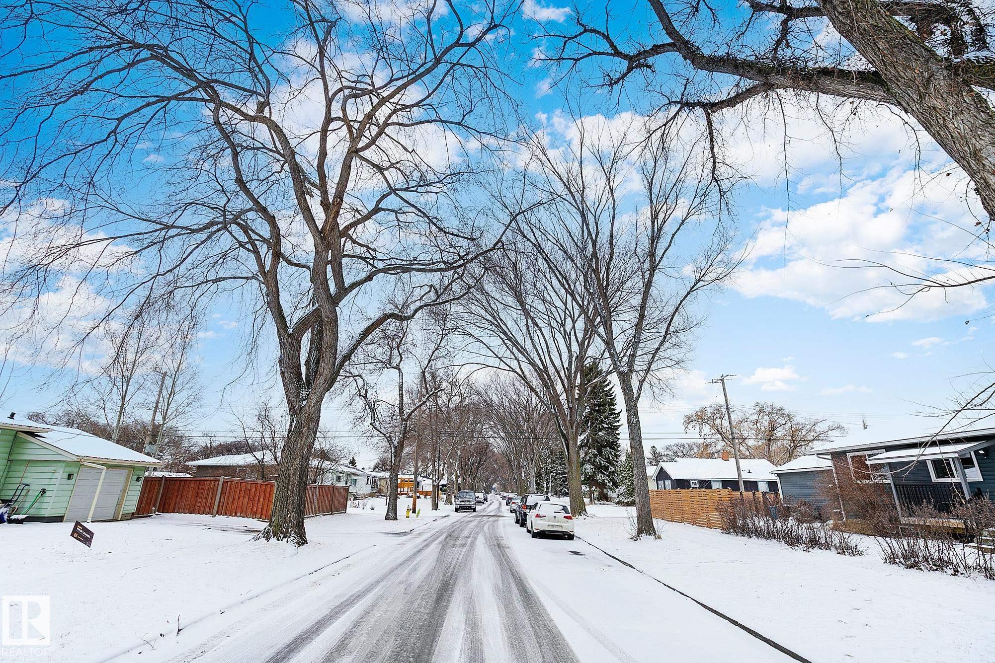 https://zimg.paragon.ice.com/ParagonImages/Property/PM/RAE/225394885/40/0/0/8e8446e5fd99aaab5313f2dbeb6c849e/1/67ee918a72dab4733dd38a84ee140437/225394885-4bd7a710-0db9-42be-9635-7cd93be70e83.JPG