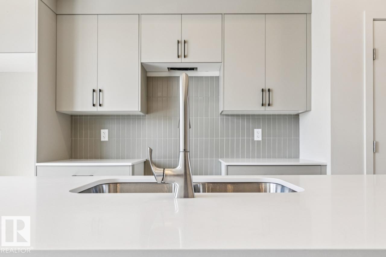 Photo 13 at 464 32 Street SW, Alces, Edmonton