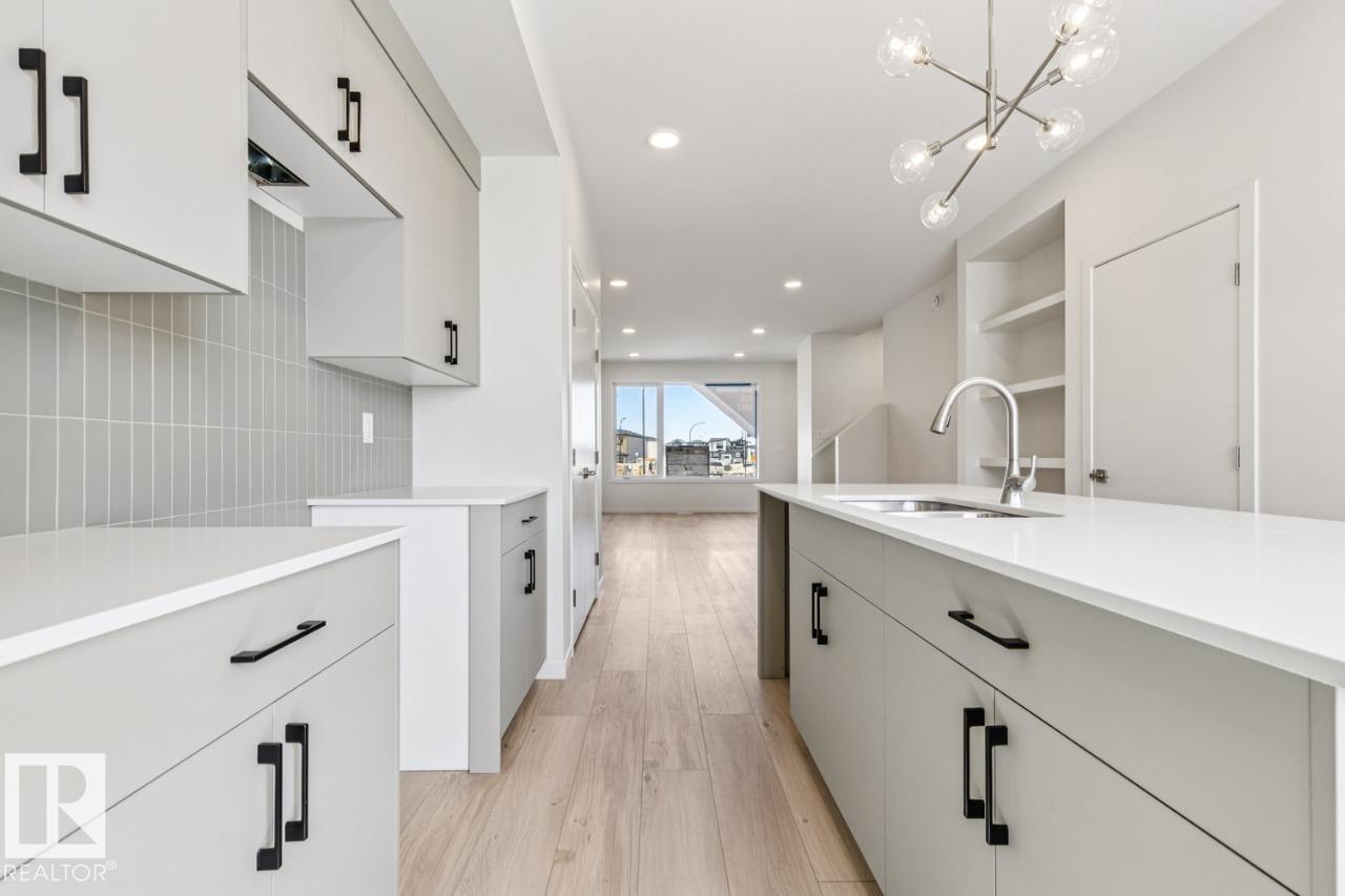 Photo 14 at 464 32 Street SW, Alces, Edmonton