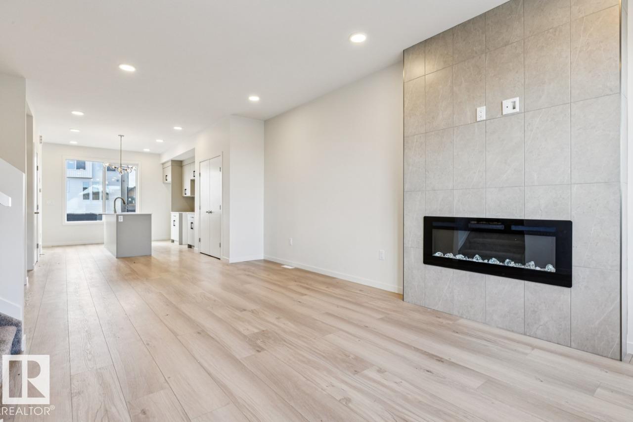 464 32 Street SW, Alces, Edmonton