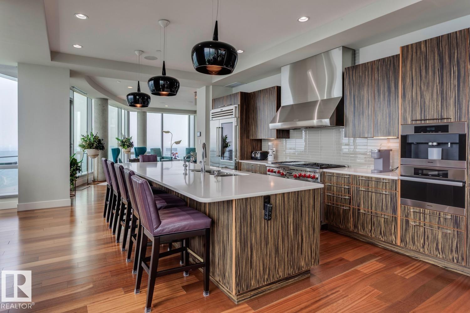 3001 - 11969 Jasper Avenue NW, Wîhkwêntôwin, Edmonton