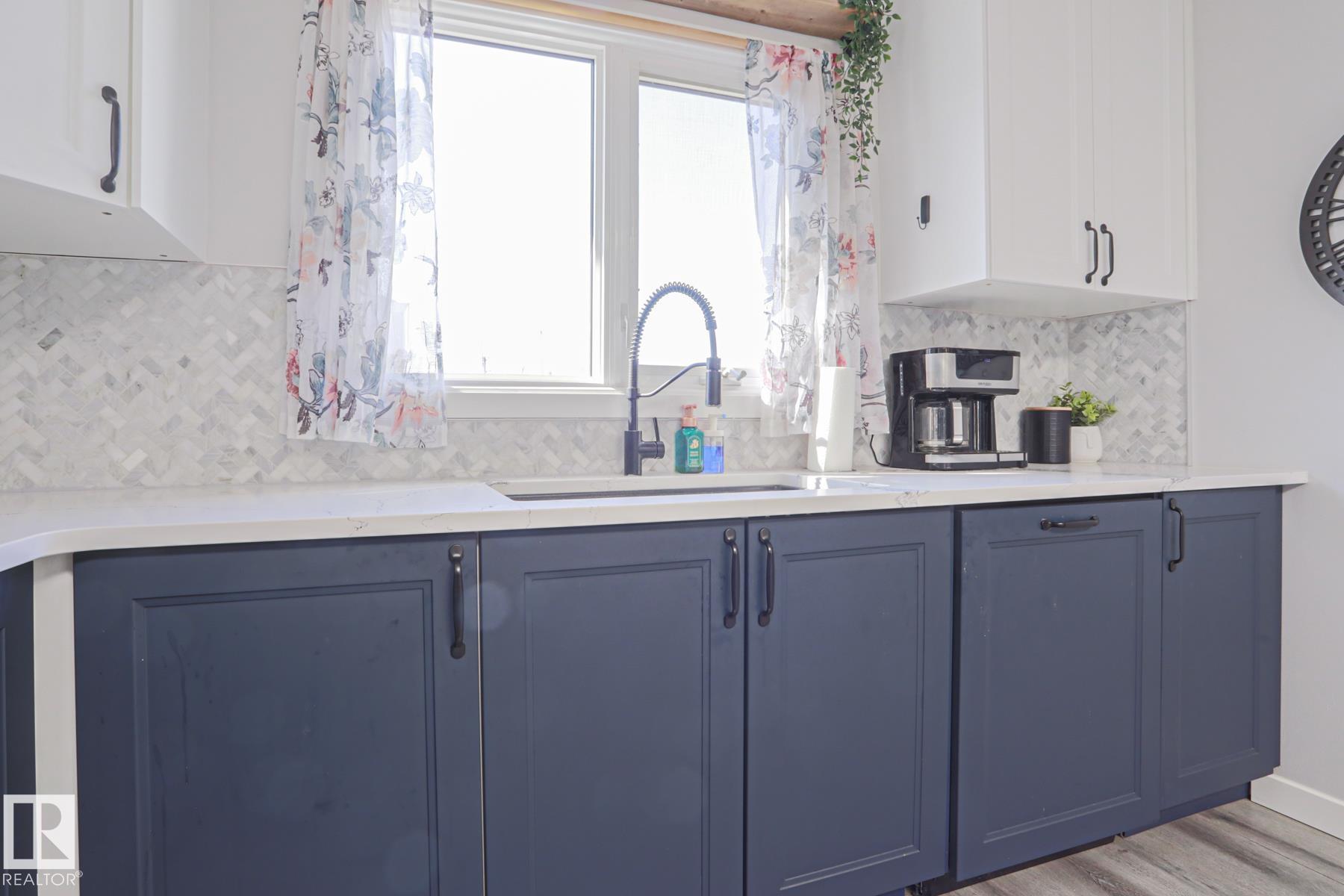 Photo 12 at 9809 95, Morinville