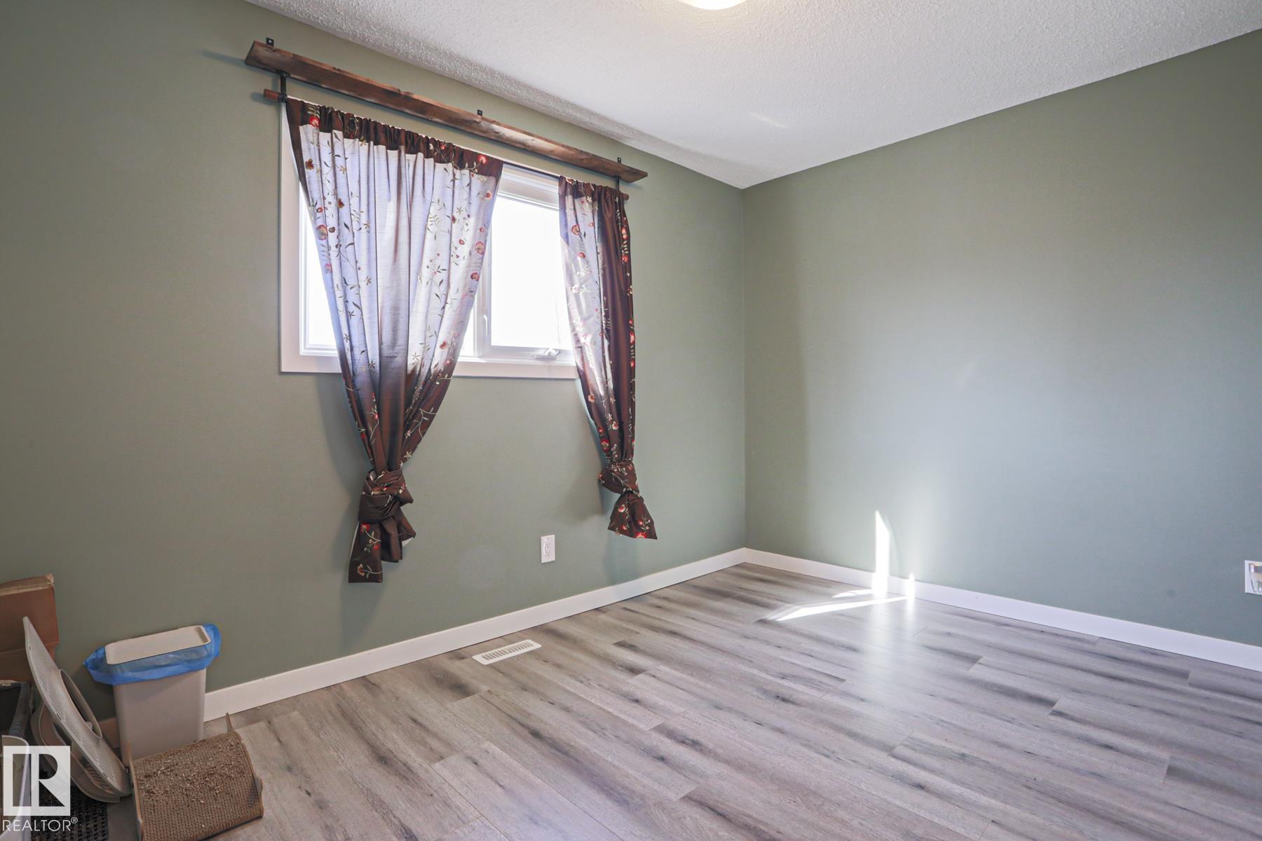 Photo 18 at 9809 95, Morinville