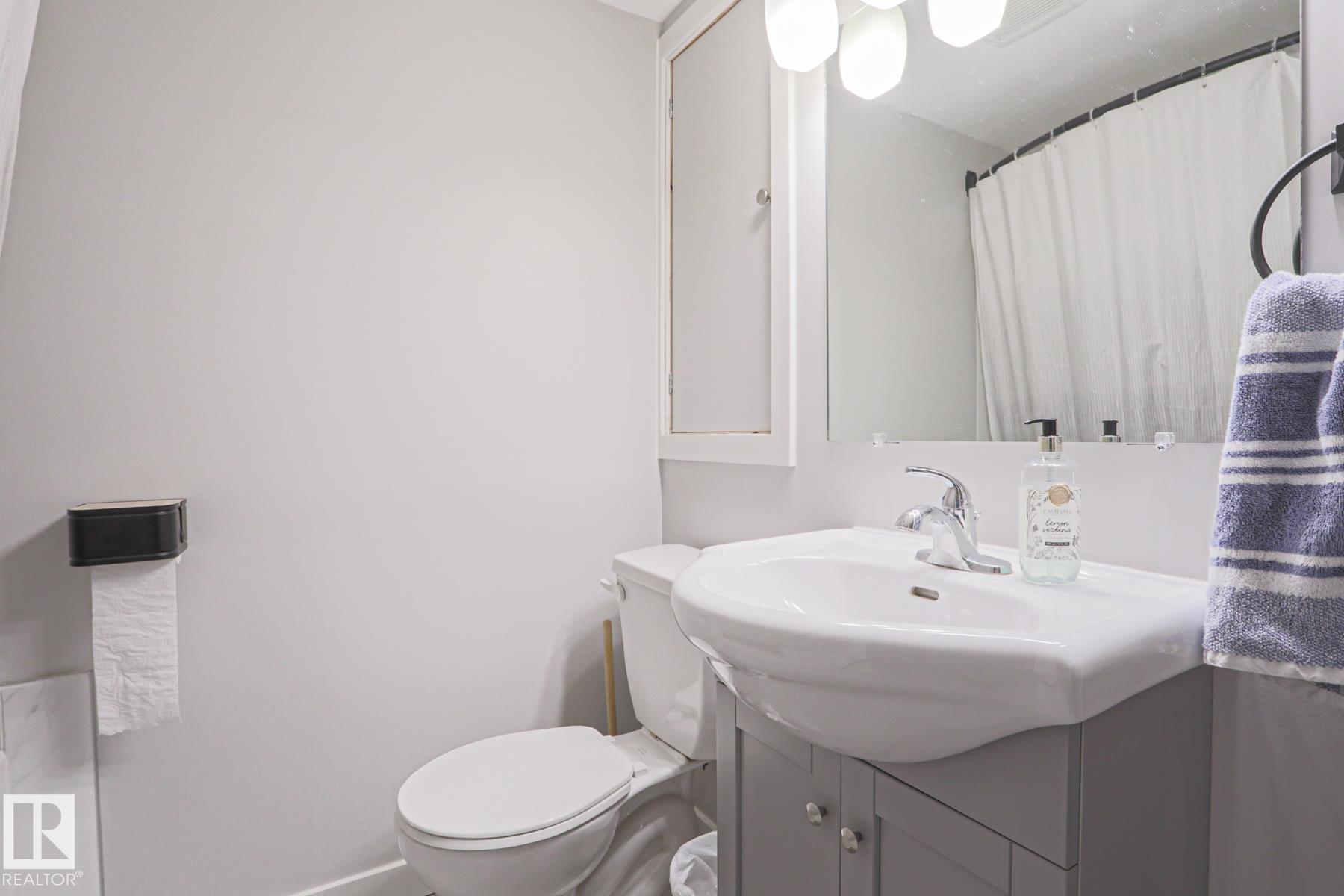 Photo 32 at 9809 95, Morinville