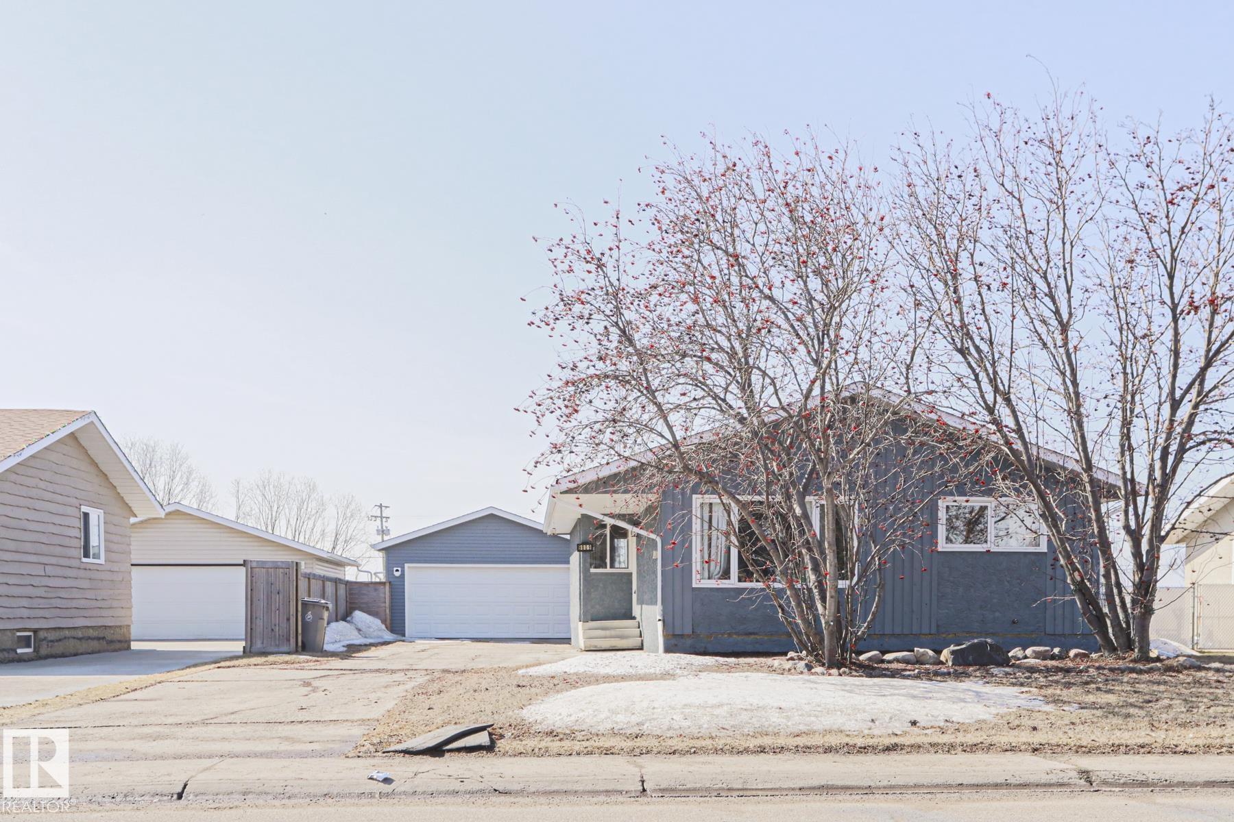 Photo 39 at 9809 95, Morinville