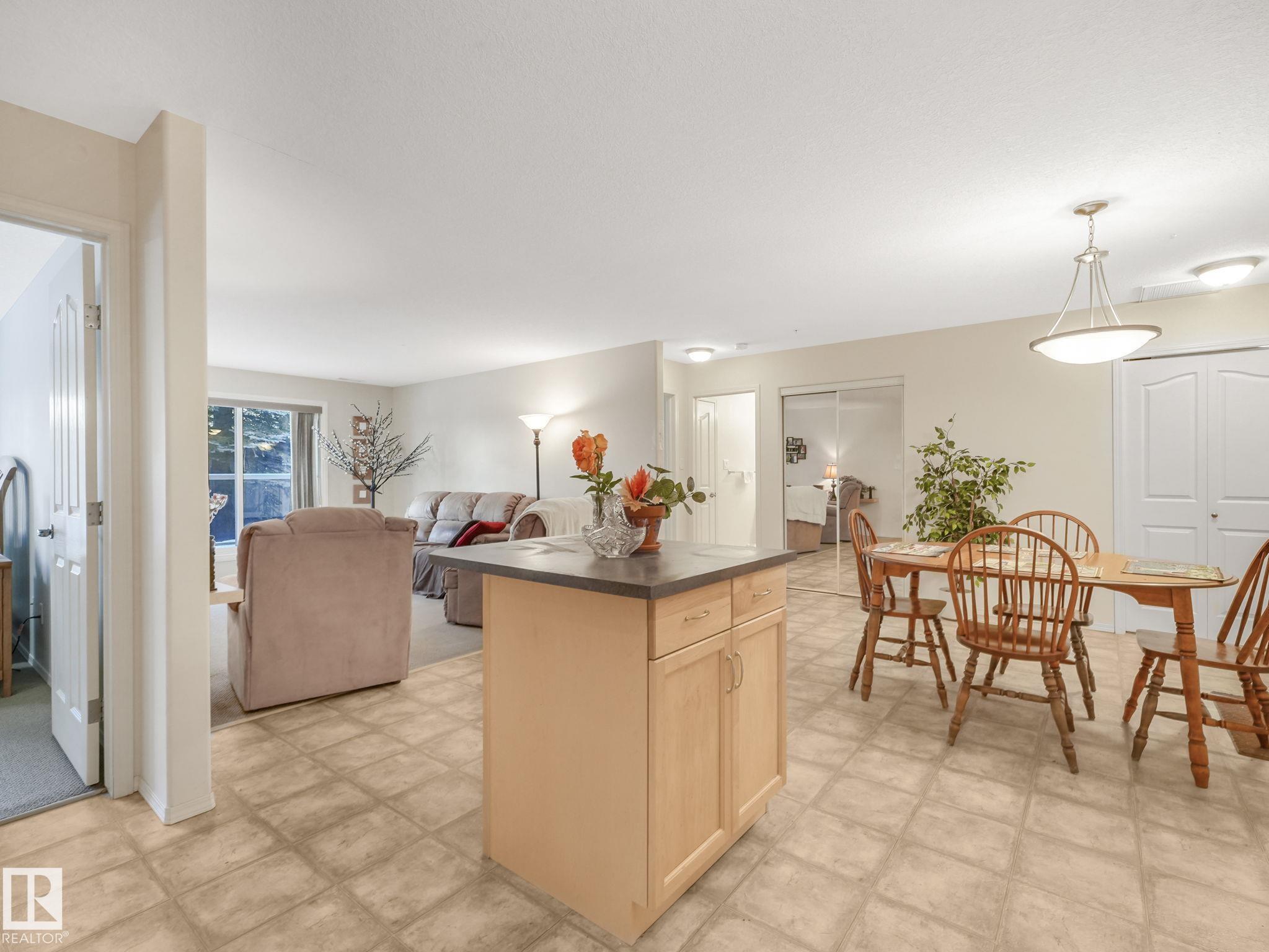 Photo 9 at 115 - 78A Mckenney Avenue, Mission, St. Albert