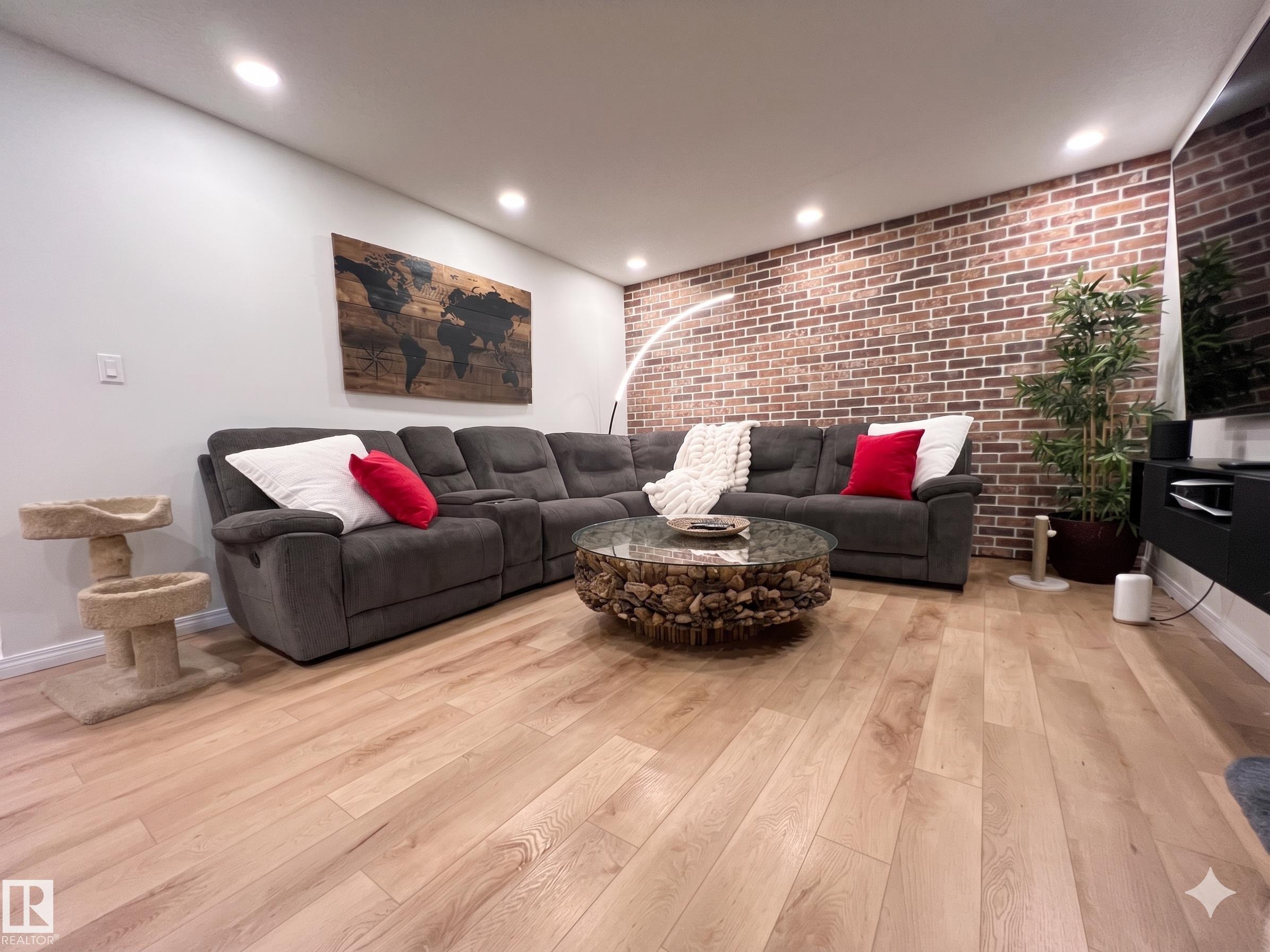 Photo 11 at 2763 Collins Crescent SW, Cavanagh, Edmonton