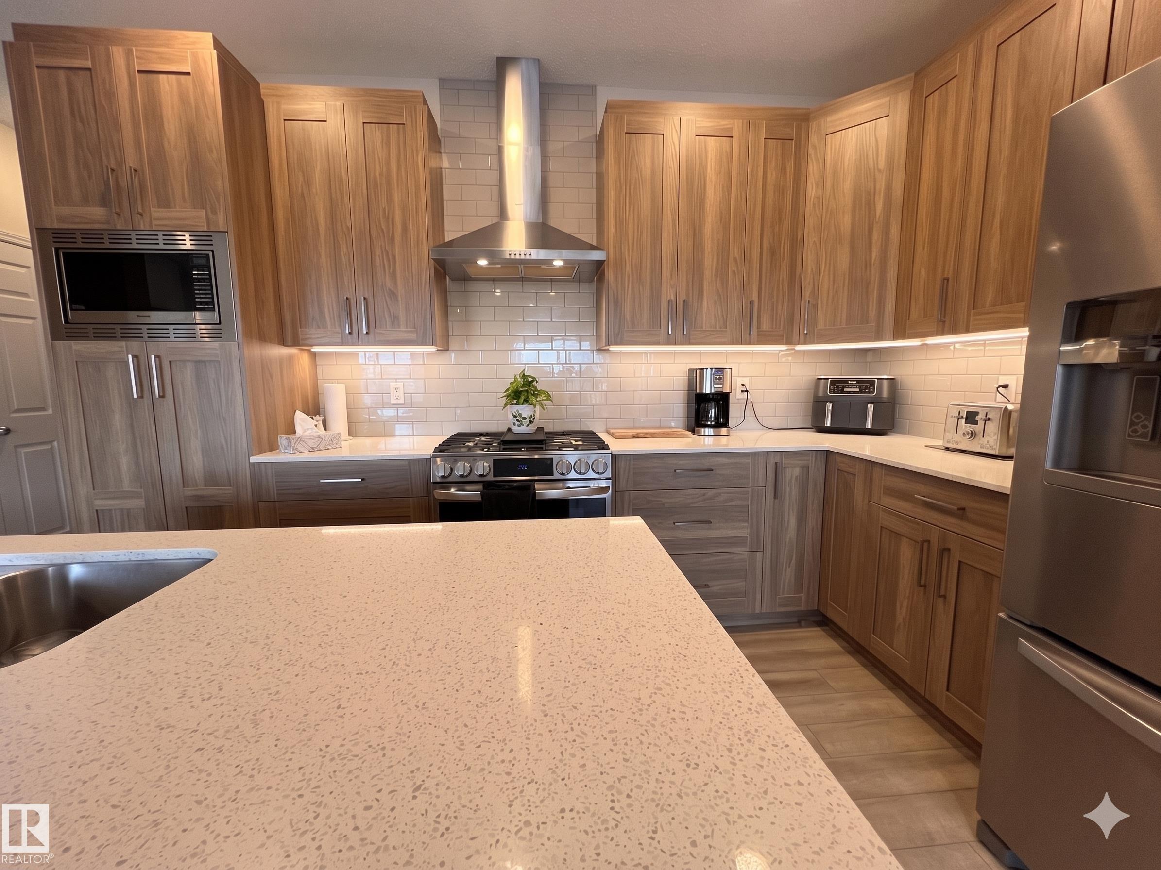 Photo 9 at 2763 Collins Crescent SW, Cavanagh, Edmonton