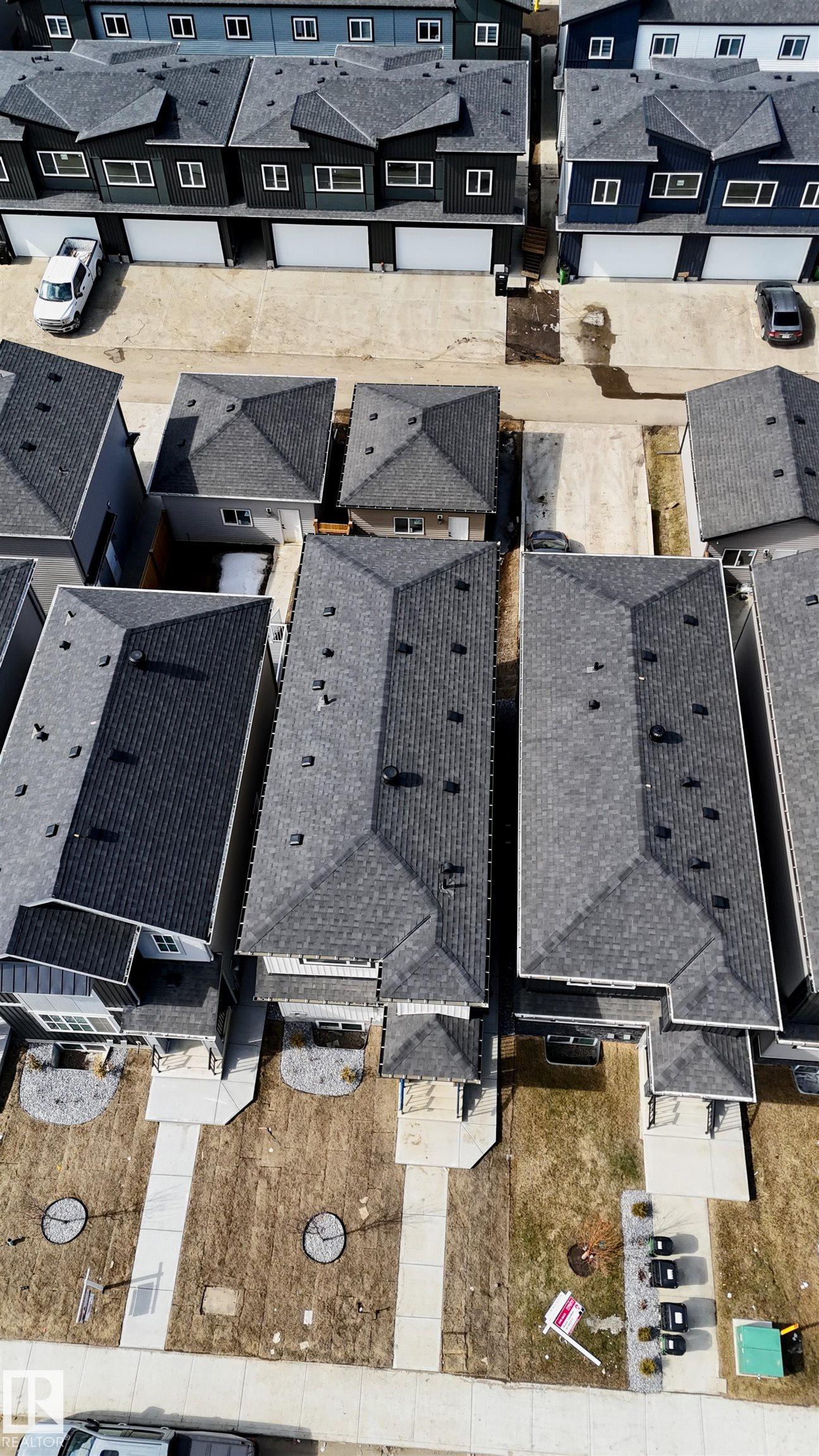 120 28 Street SW, Alces, Edmonton