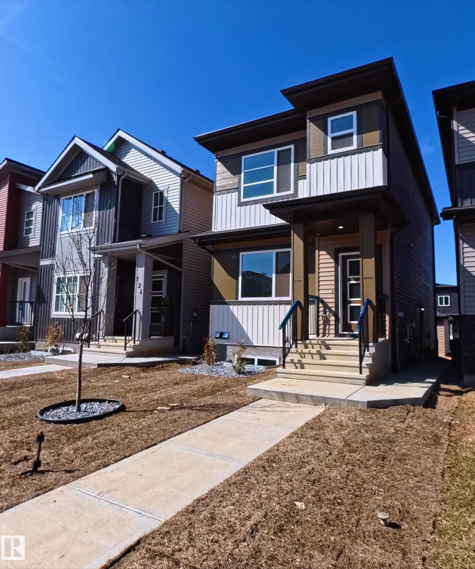 120 28 Street SW, Alces, Edmonton