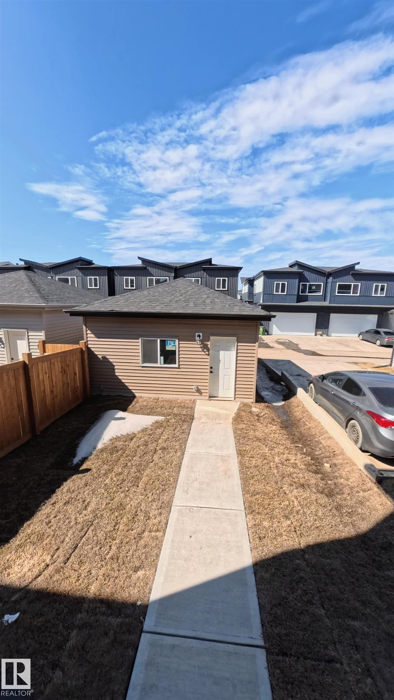 Photo 6 at 120 28 Street SW, Alces, Edmonton