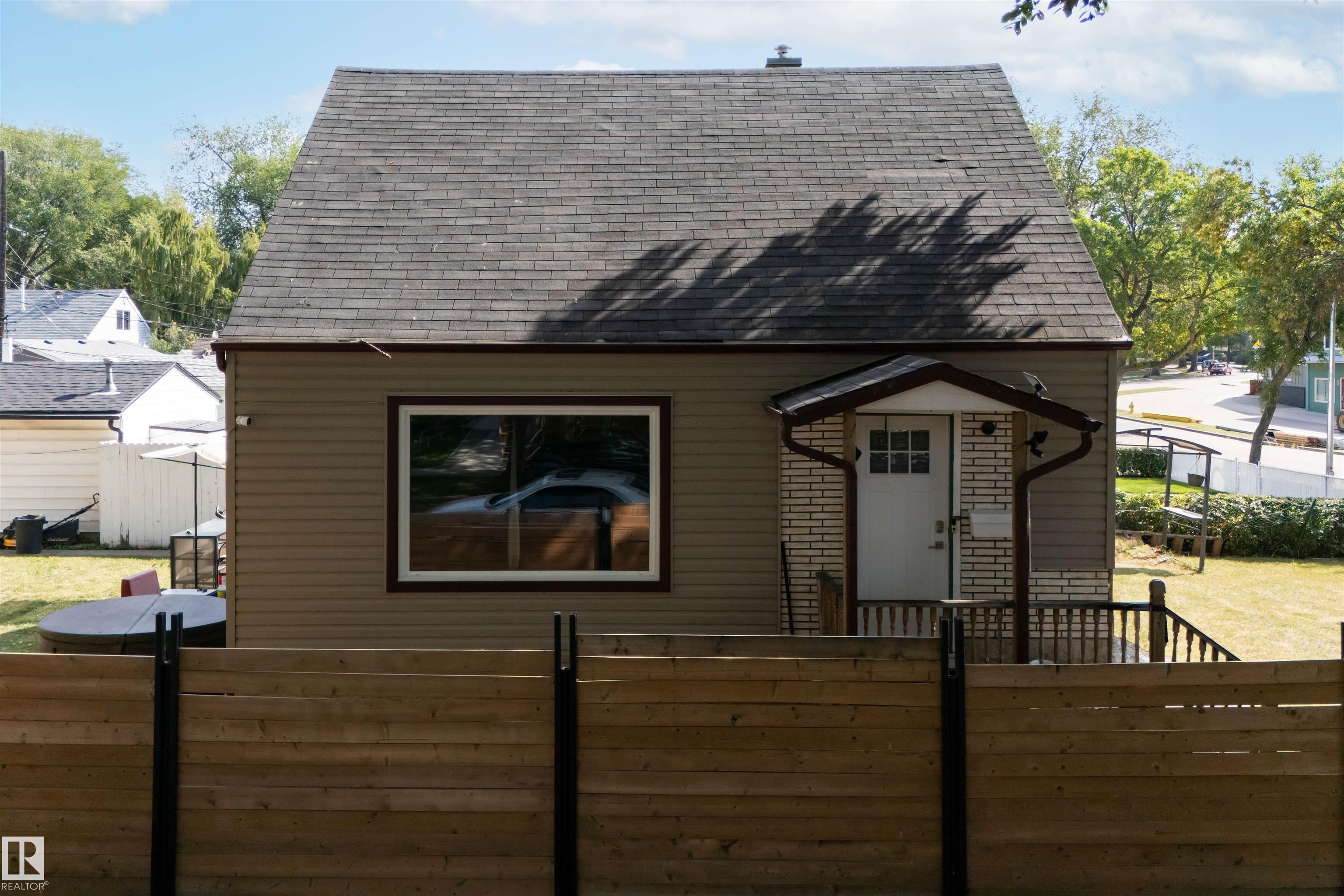 6014 120 Avenue NW, Montrose, Edmonton