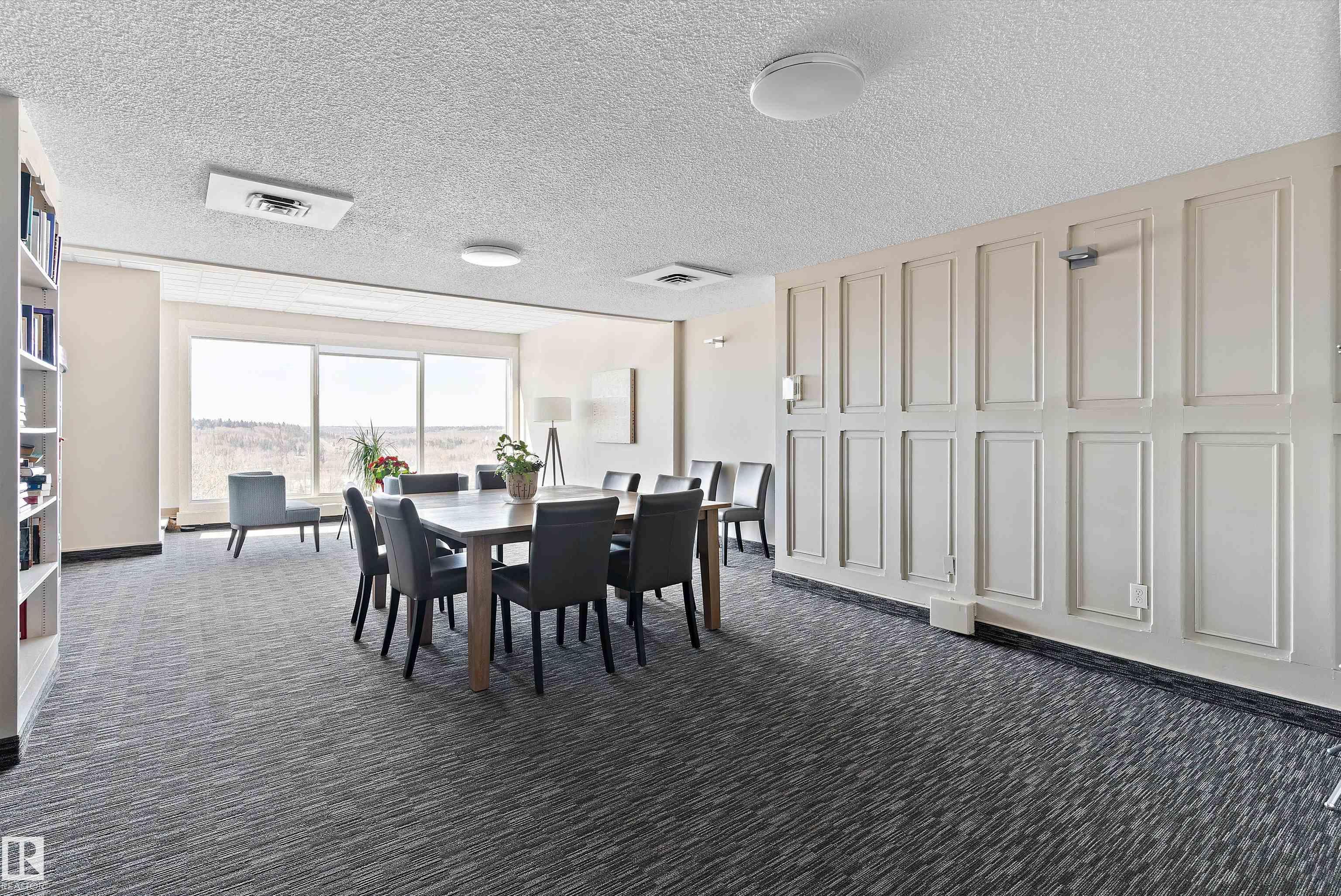 Photo 23 at 1002 - 12121 Jasper Avenue NW, Wîhkwêntôwin, Edmonton