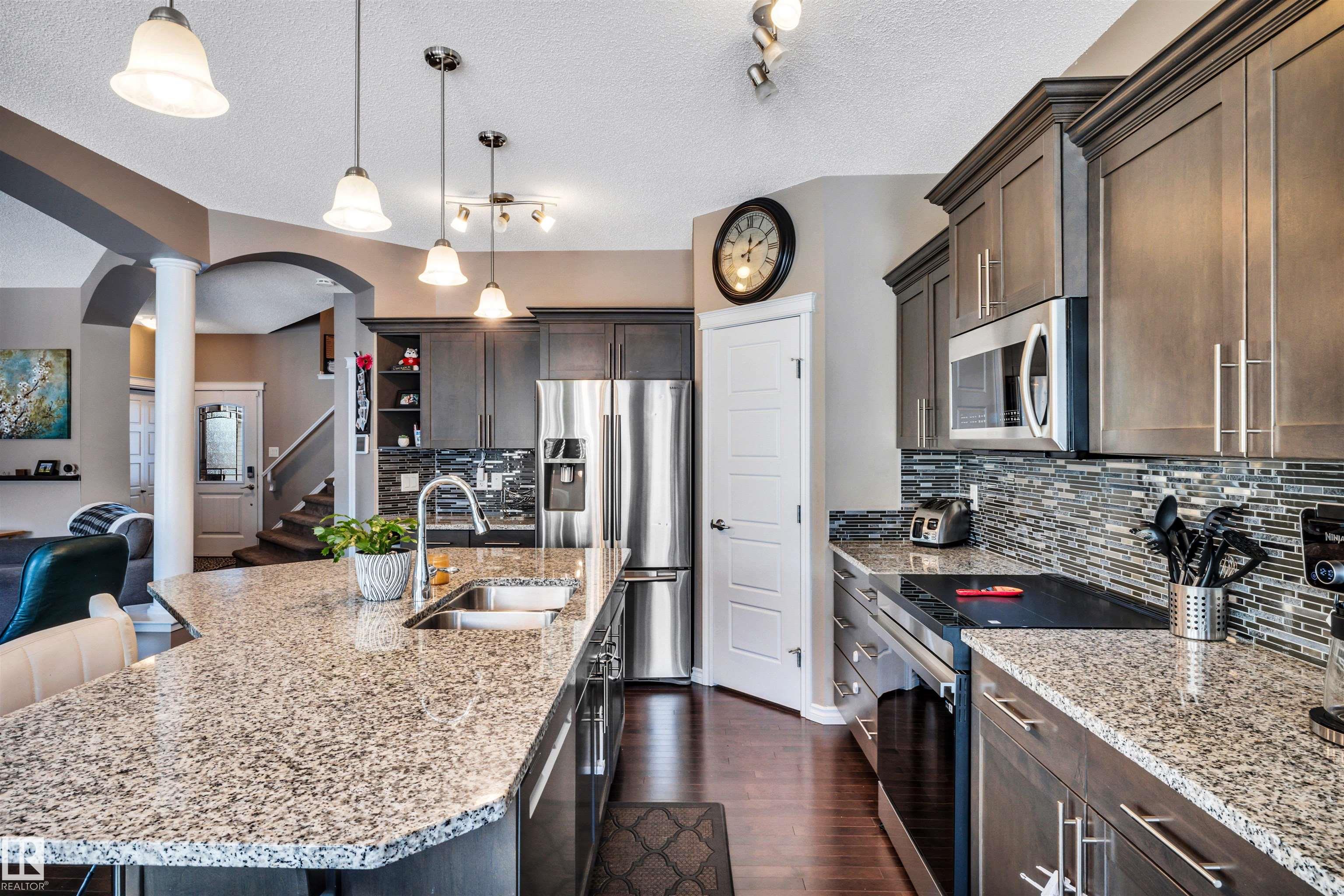 Photo 12 at 1539 Chapman Way SW, Chappelle Area, Edmonton