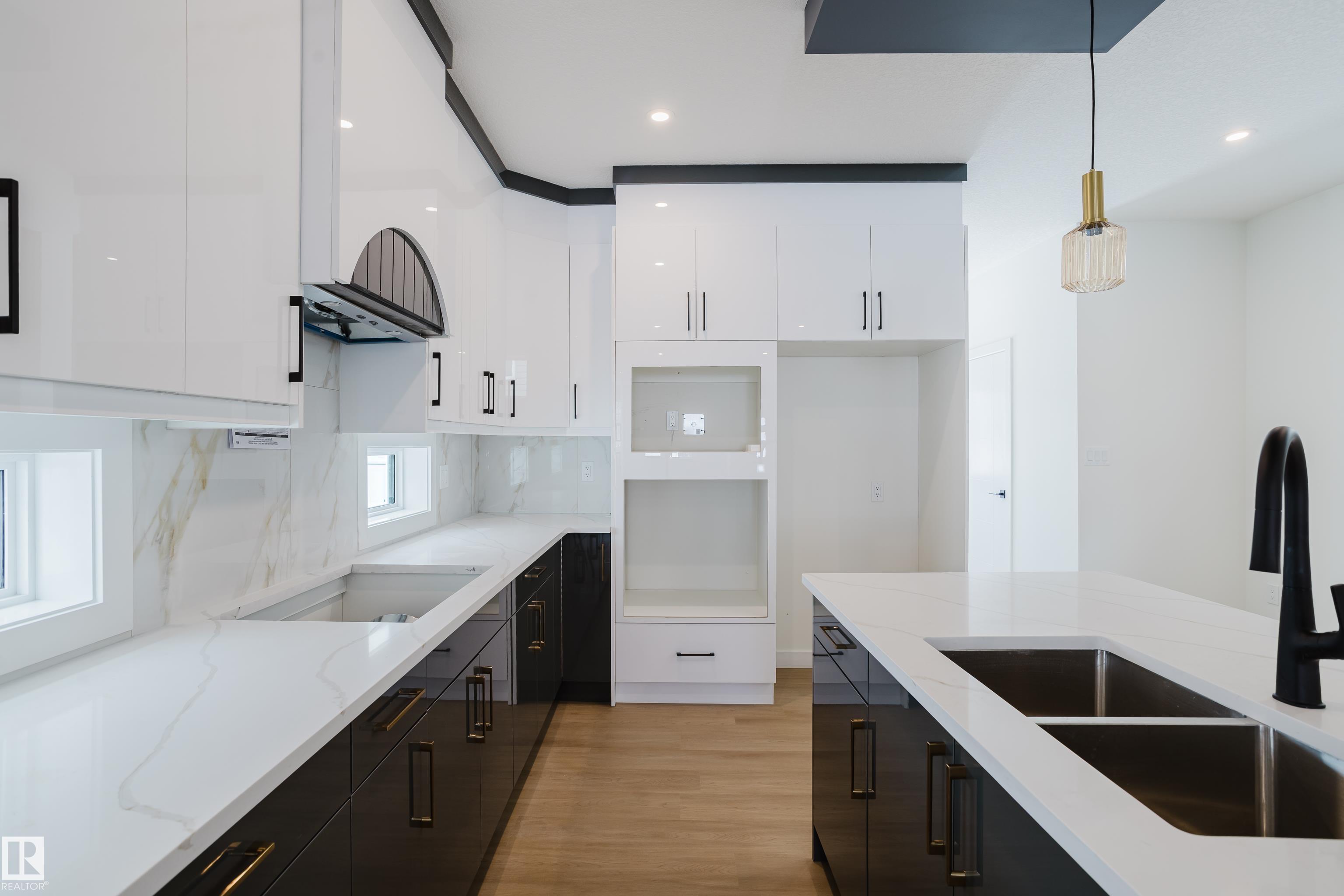 Photo 20 at 9707 157 Street NW, Glenwood, Edmonton