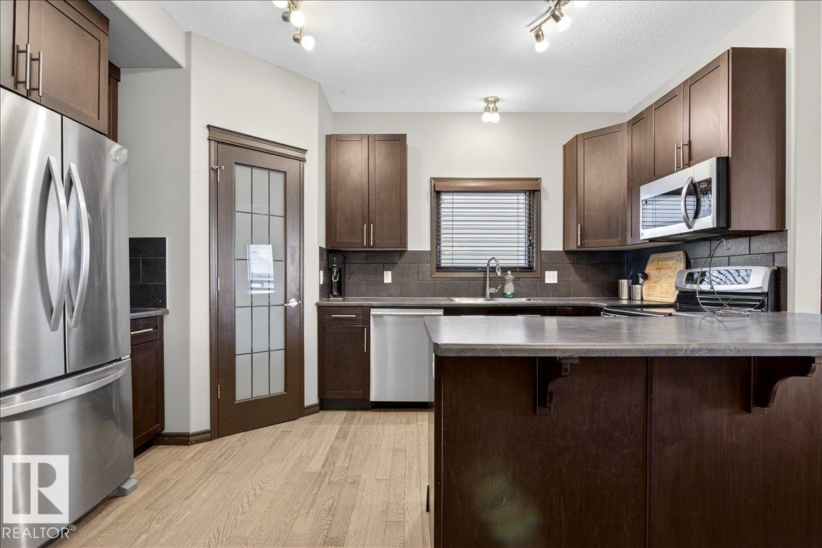 Photo 14 at 1530 Chapman Way SW, Chappelle Area, Edmonton