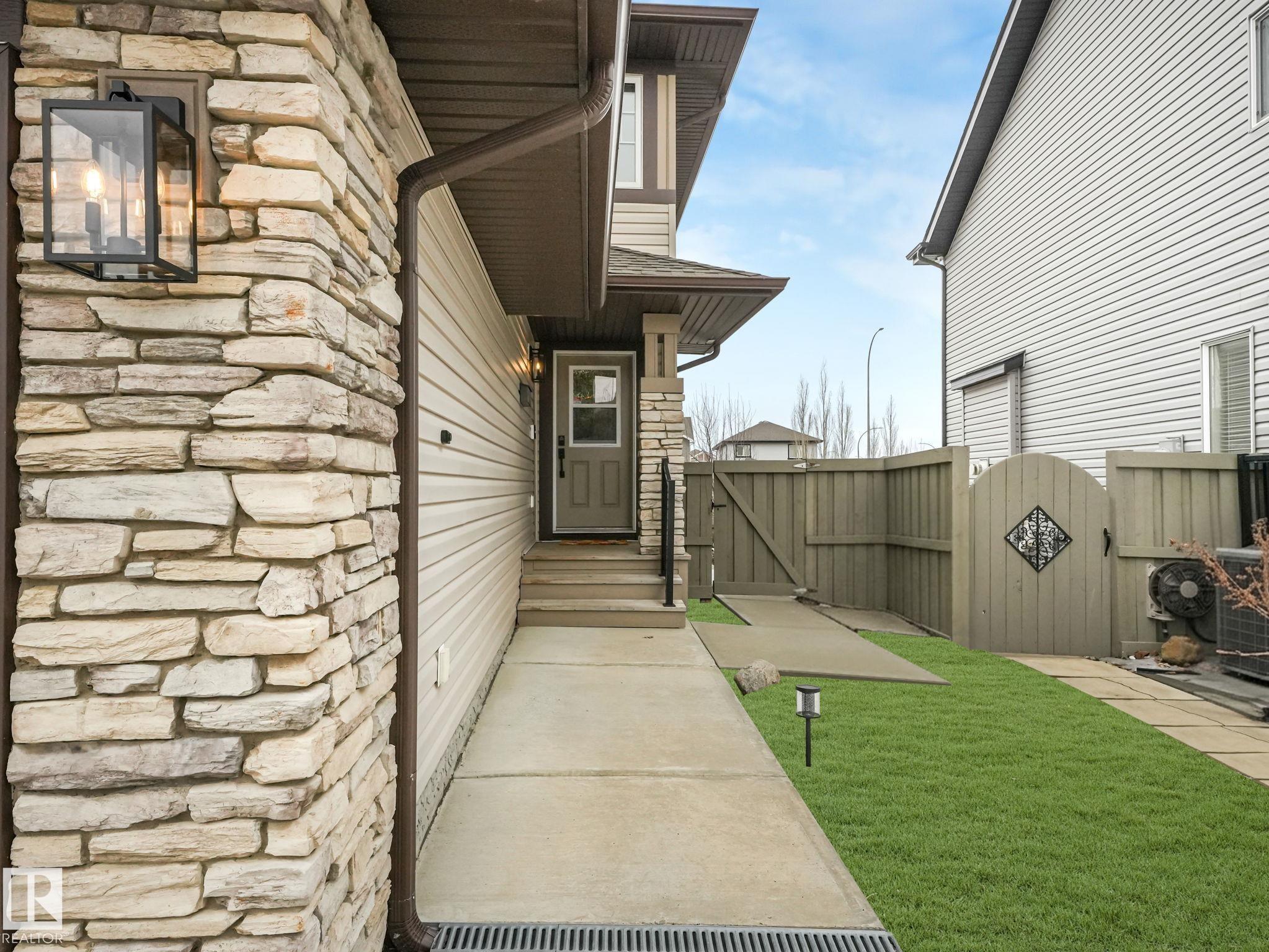 101 Catalina crest, Sienna, Fort Saskatchewan