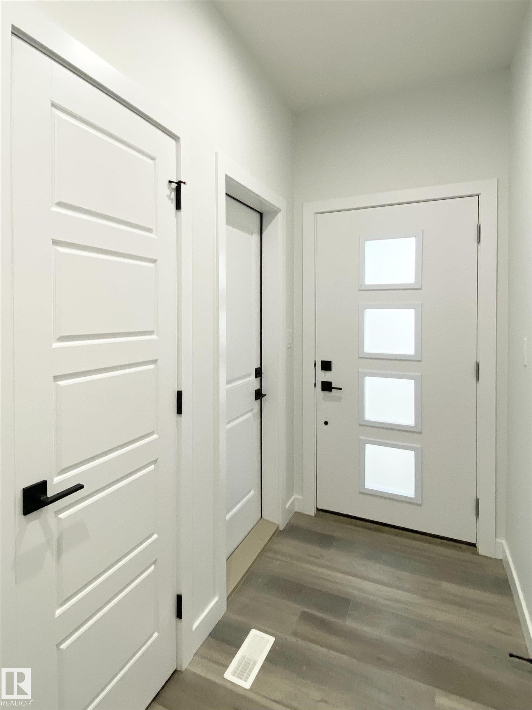 Picture for 19619 29 AV NW