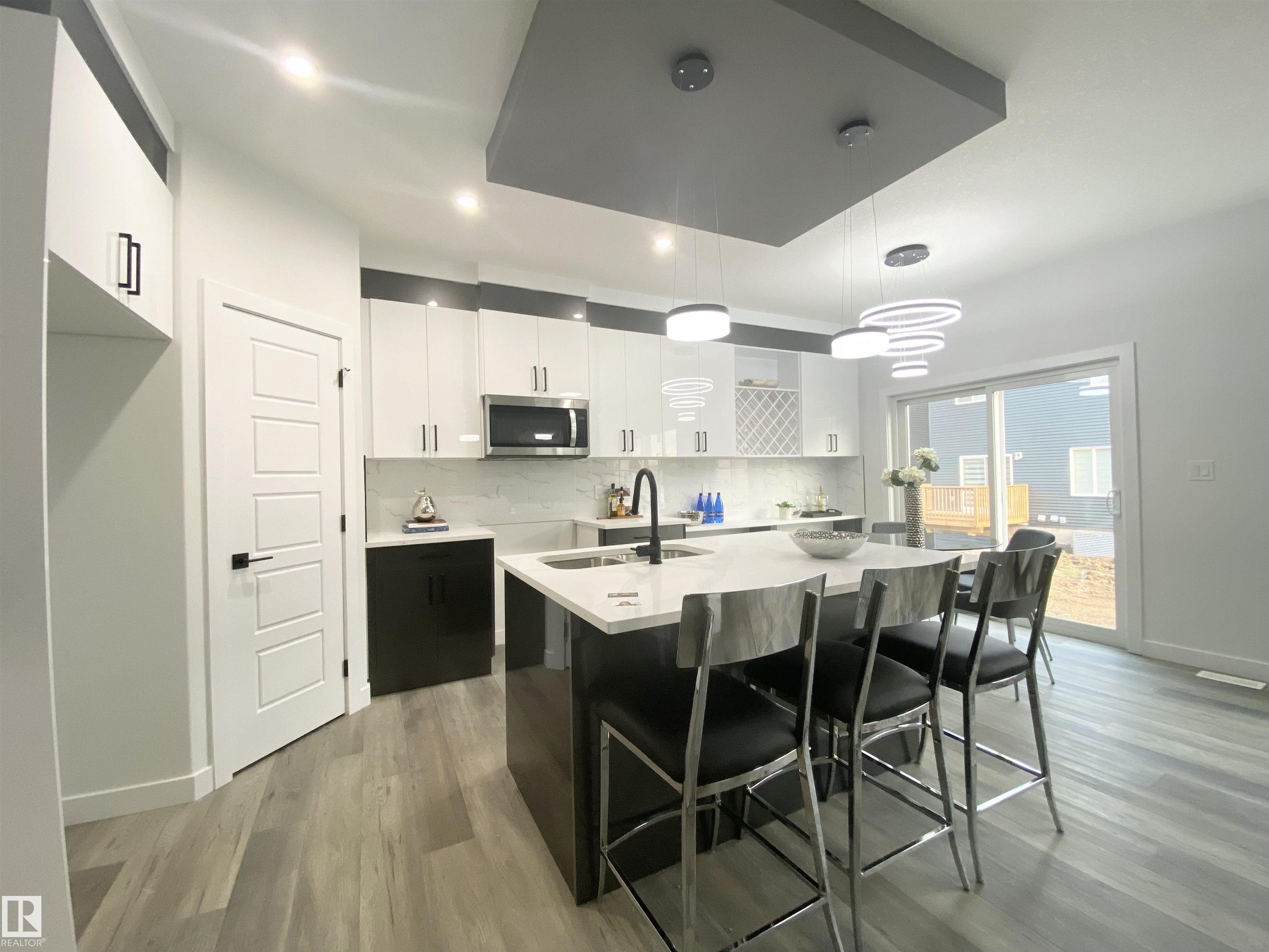 Picture for 19619 29 AV NW