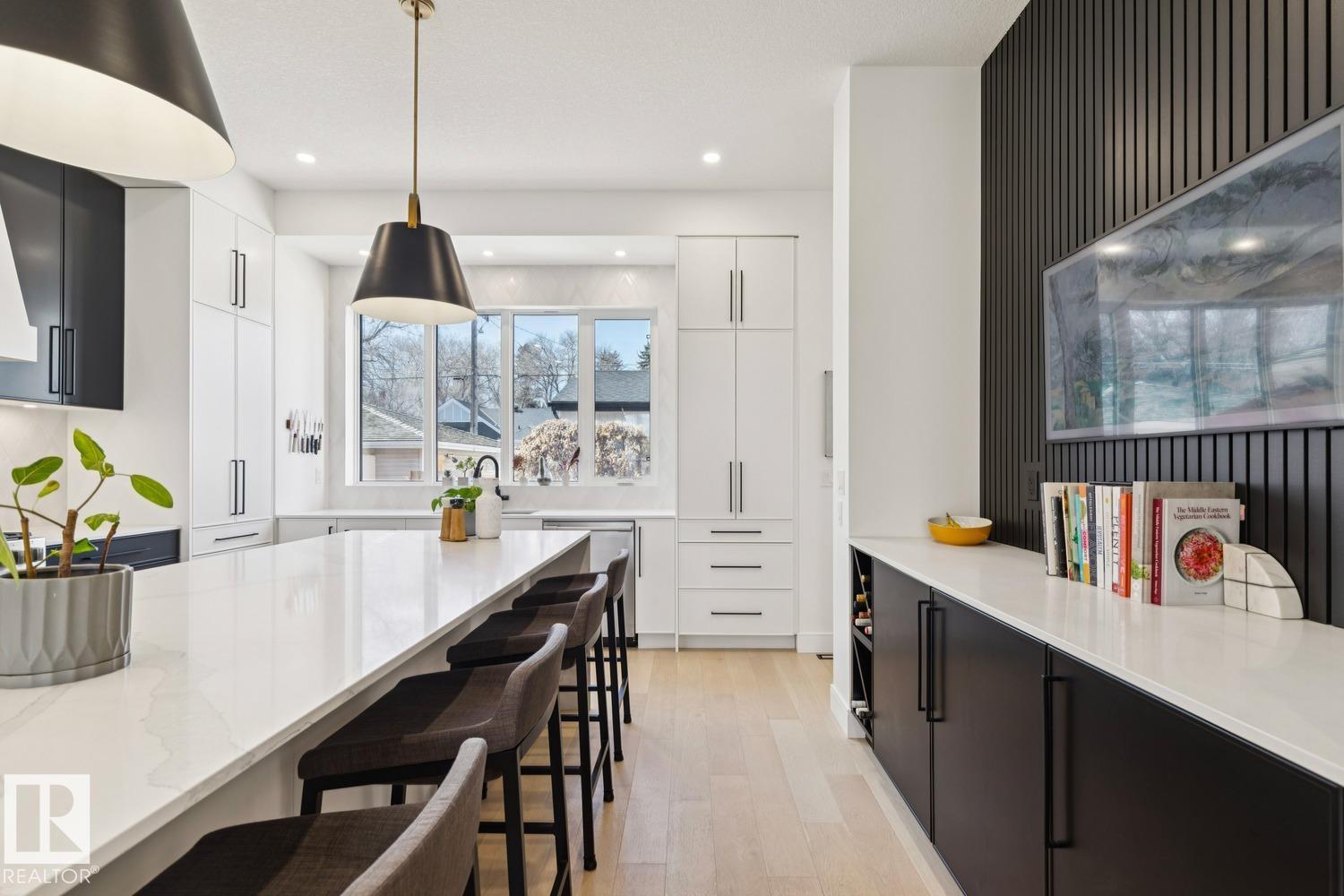 Photo 16 at 11146 62 Street NW, Highlands, Edmonton