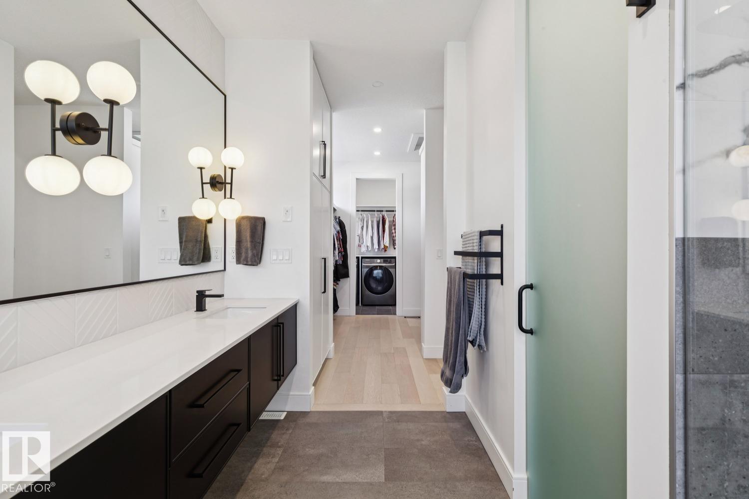 Photo 31 at 11146 62 Street NW, Highlands, Edmonton